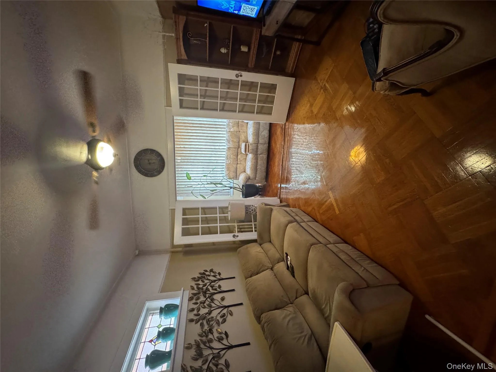 6922 64th Place, New York, NY, 3 Bedrooms Bedrooms, 5 Rooms Rooms,1 BathroomBathrooms,Residential Lease,For Rent,64th,0,970627 6922 64th Place, New York, NY, 3 Bedrooms Bedrooms, 5 Rooms Rooms,1 BathroomBathrooms,Residential Lease,For Rent,64th,0,970627