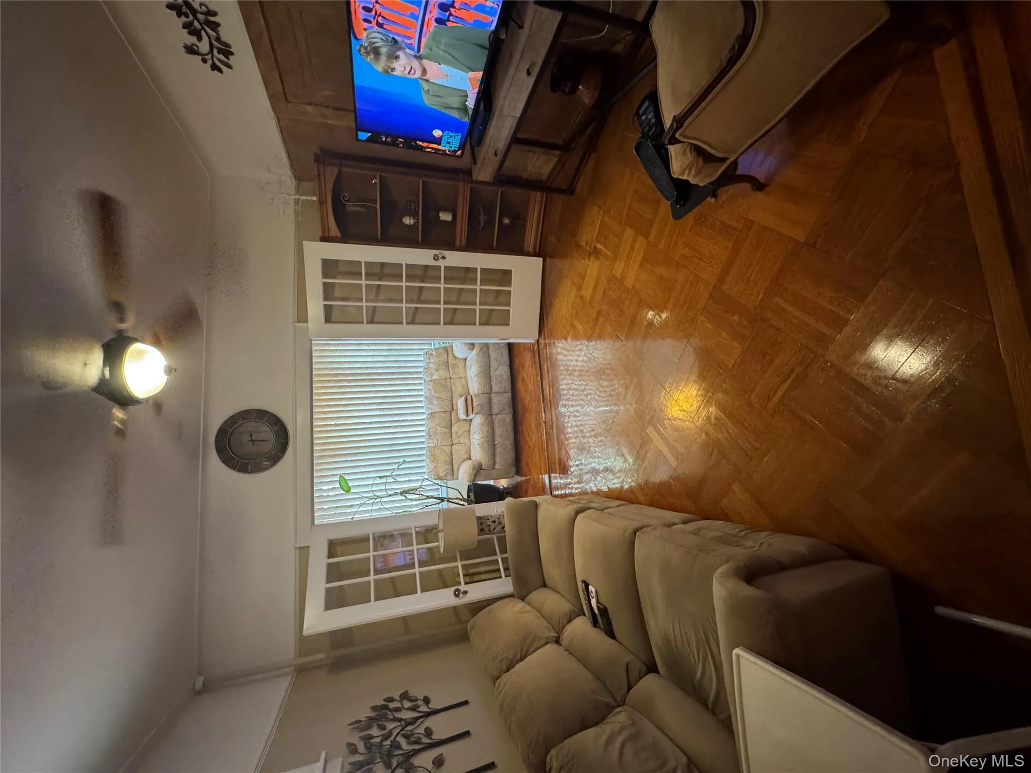 6922 64th Place, New York, NY, 3 Bedrooms Bedrooms, 5 Rooms Rooms,1 BathroomBathrooms,Residential Lease,For Rent,64th,0,970627 6922 64th Place, New York, NY, 3 Bedrooms Bedrooms, 5 Rooms Rooms,1 BathroomBathrooms,Residential Lease,For Rent,64th,0,970627