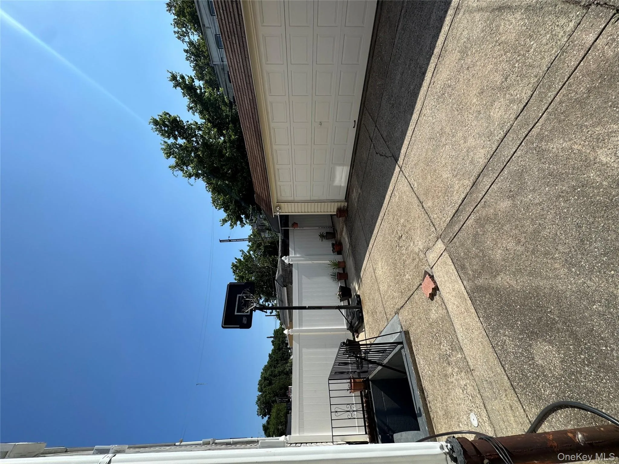 6922 64th Place, New York, NY, 3 Bedrooms Bedrooms, 5 Rooms Rooms,1 BathroomBathrooms,Residential Lease,For Rent,64th,0,970627 6922 64th Place, New York, NY, 3 Bedrooms Bedrooms, 5 Rooms Rooms,1 BathroomBathrooms,Residential Lease,For Rent,64th,0,970627