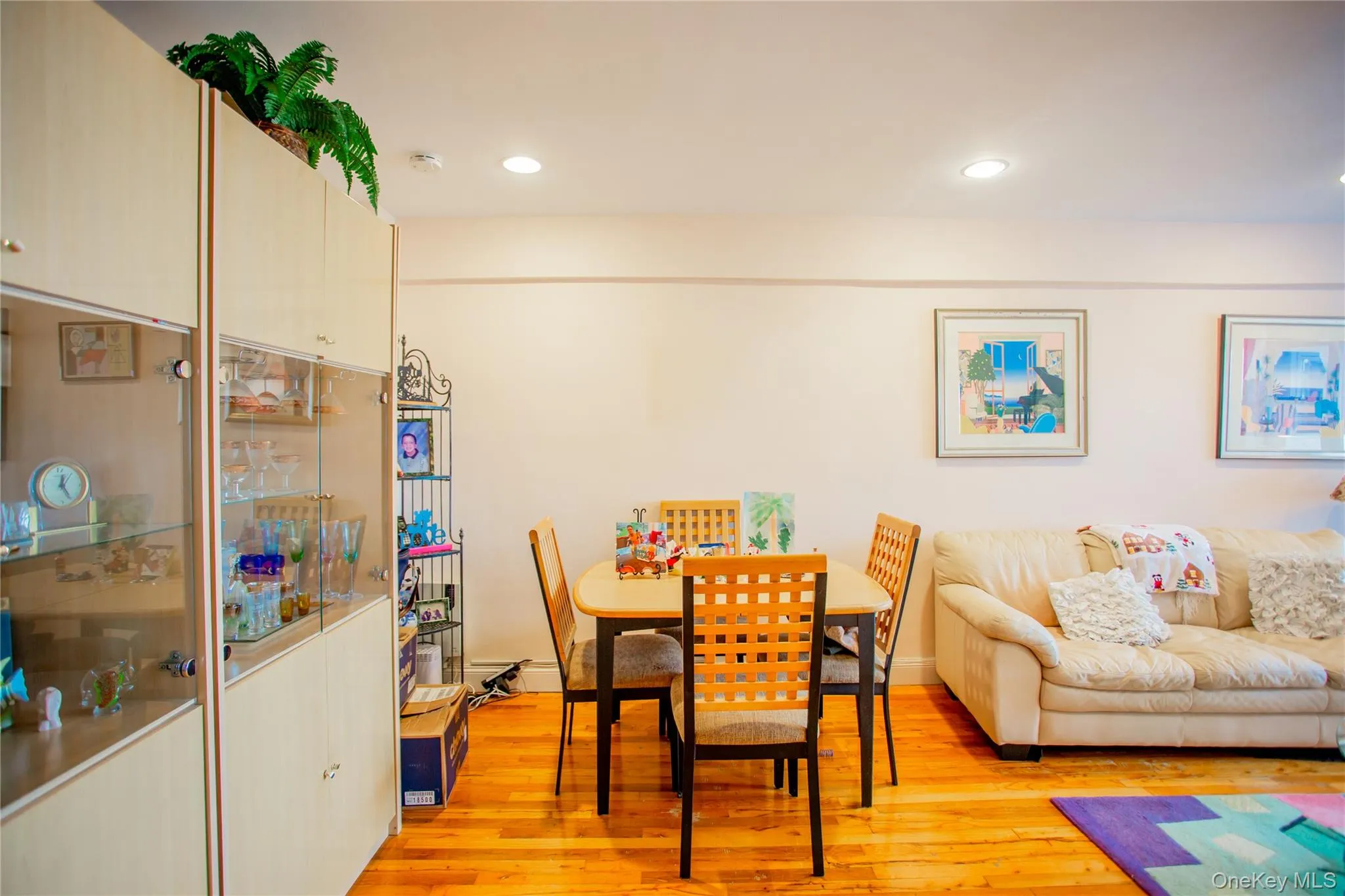 333 Broadway, Long Beach, NY, 1 Bedroom Bedrooms, 5 Rooms Rooms,1 BathroomBathrooms,Residential,For Rent,Broadway,0,970645 333 Broadway, Long Beach, NY, 1 Bedroom Bedrooms, 5 Rooms Rooms,1 BathroomBathrooms,Residential,For Rent,Broadway,0,970645