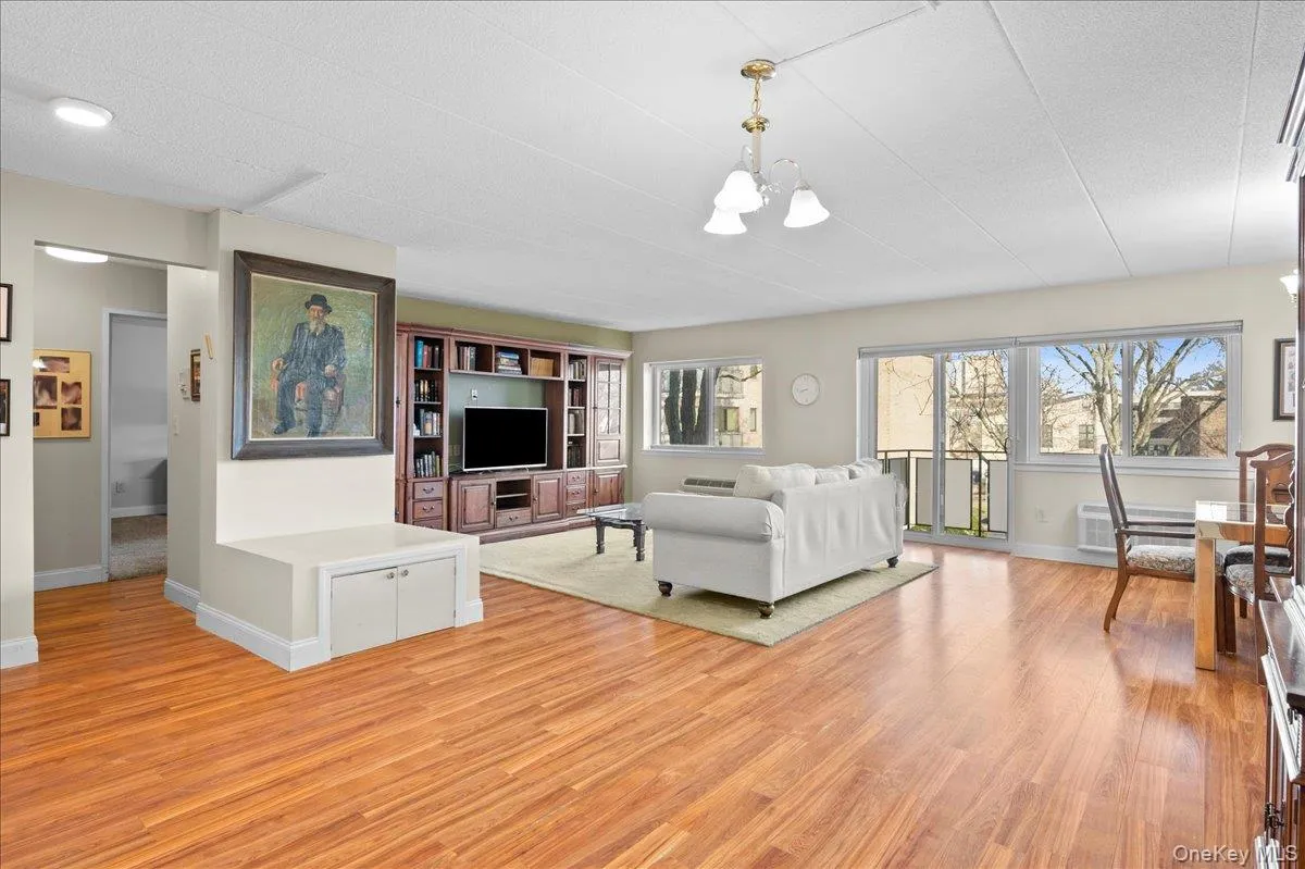 30 Greenridge Avenue, White Plains, NY, 1 Bedroom Bedrooms, 4 Rooms Rooms,2 BathroomsBathrooms,Residential,For Rent,Greenridge,0,970657 30 Greenridge Avenue, White Plains, NY, 1 Bedroom Bedrooms, 4 Rooms Rooms,2 BathroomsBathrooms,Residential,For Rent,Greenridge,0,970657