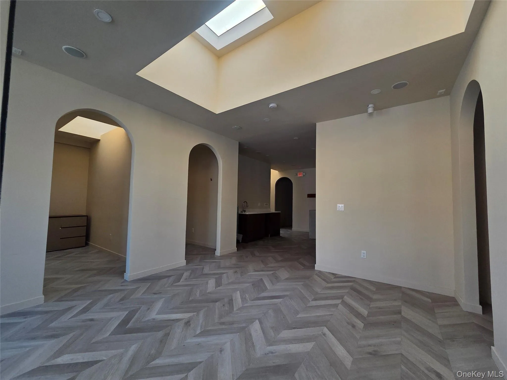 39-11-13 Bell Blvd Boulevard, New York, NY, ,Commercial Lease,For Rent,Bell Blvd,0,970658 39-11-13 Bell Blvd Boulevard, New York, NY, ,Commercial Lease,For Rent,Bell Blvd,0,970658