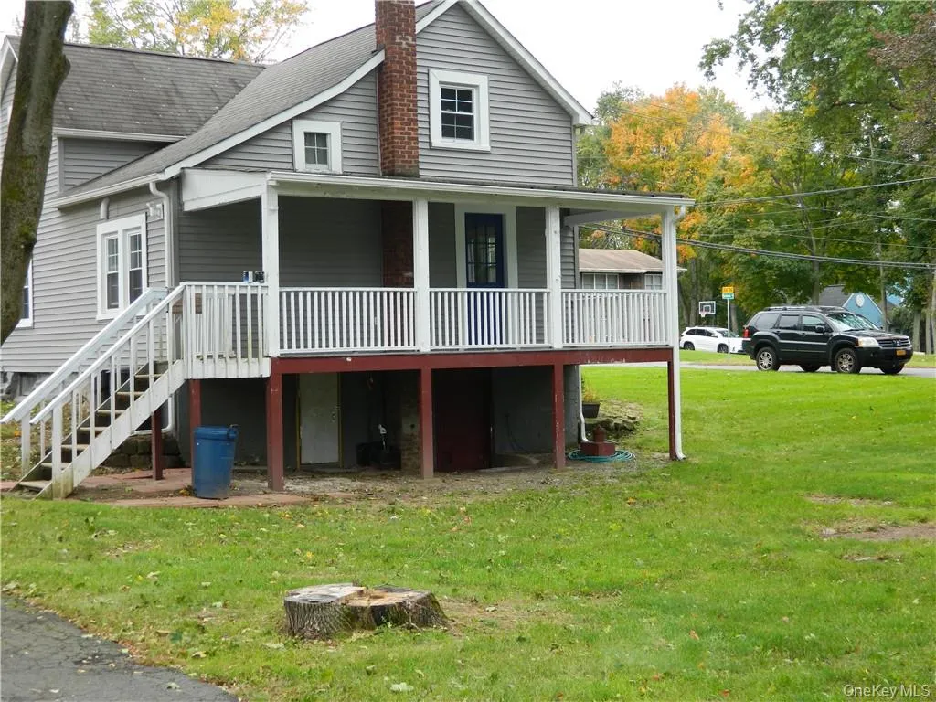 34 Kings Highway, Clarkstown, NY, 2 Bedrooms Bedrooms, 9 Rooms Rooms,2 BathroomsBathrooms,Residential Lease,For Rent,Kings,0,970661 34 Kings Highway, Clarkstown, NY, 2 Bedrooms Bedrooms, 9 Rooms Rooms,2 BathroomsBathrooms,Residential Lease,For Rent,Kings,0,970661