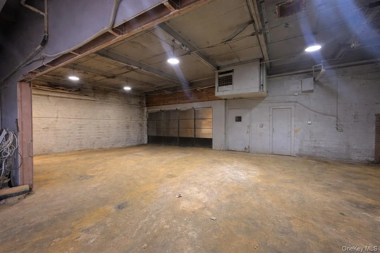 32-36 Greenpoint Avenue, New York, NY, ,Commercial Lease,For Rent,Greenpoint Avenue,0,970665 32-36 Greenpoint Avenue, New York, NY, ,Commercial Lease,For Rent,Greenpoint Avenue,0,970665
