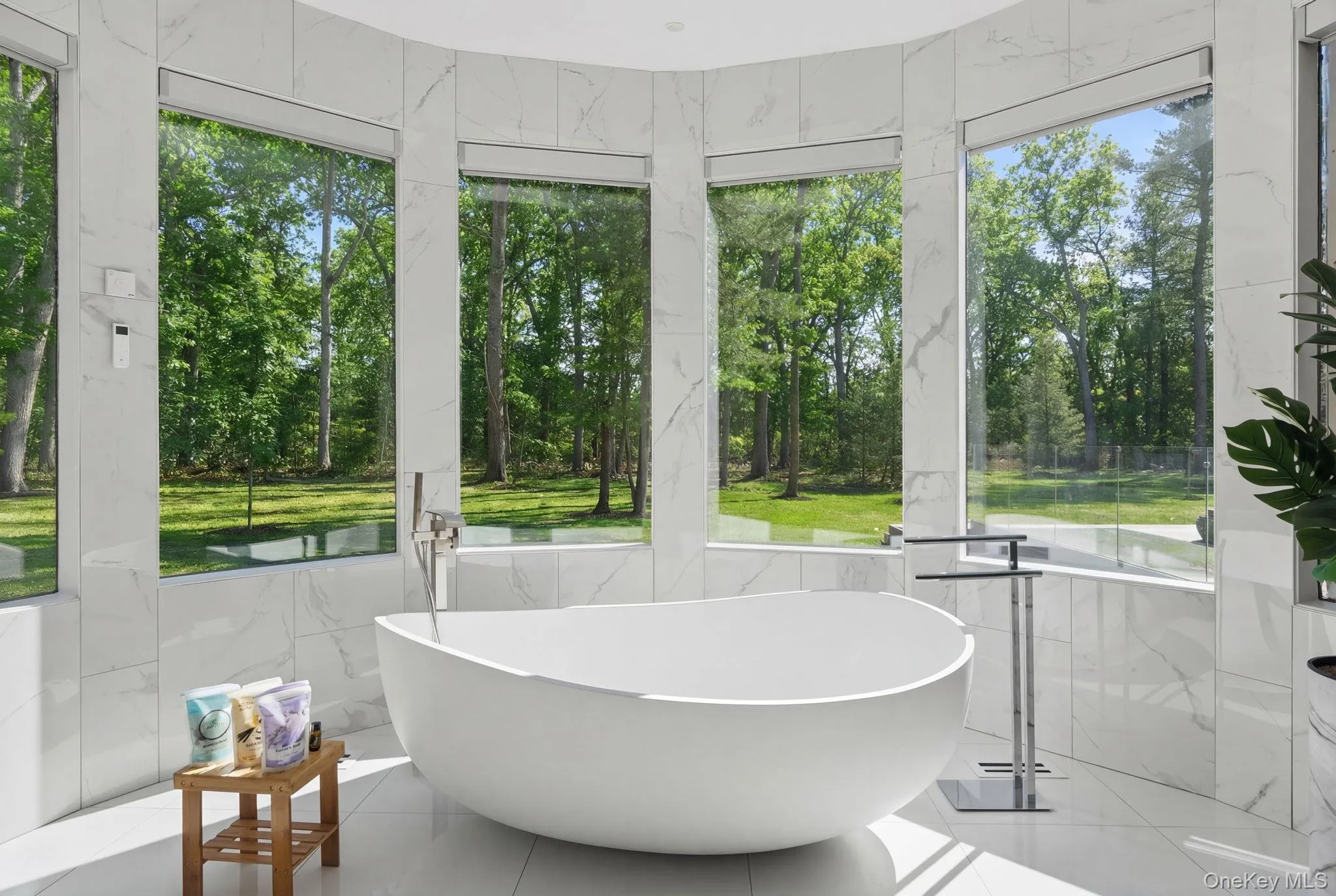 31 Chestnut Hill Drive, Oyster Bay, NY, 6 Bedrooms Bedrooms, 26 Rooms Rooms,6 BathroomsBathrooms,Residential Sale,For Rent,Chestnut Hill,0,970669 31 Chestnut Hill Drive, Oyster Bay, NY, 6 Bedrooms Bedrooms, 26 Rooms Rooms,6 BathroomsBathrooms,Residential Sale,For Rent,Chestnut Hill,0,970669