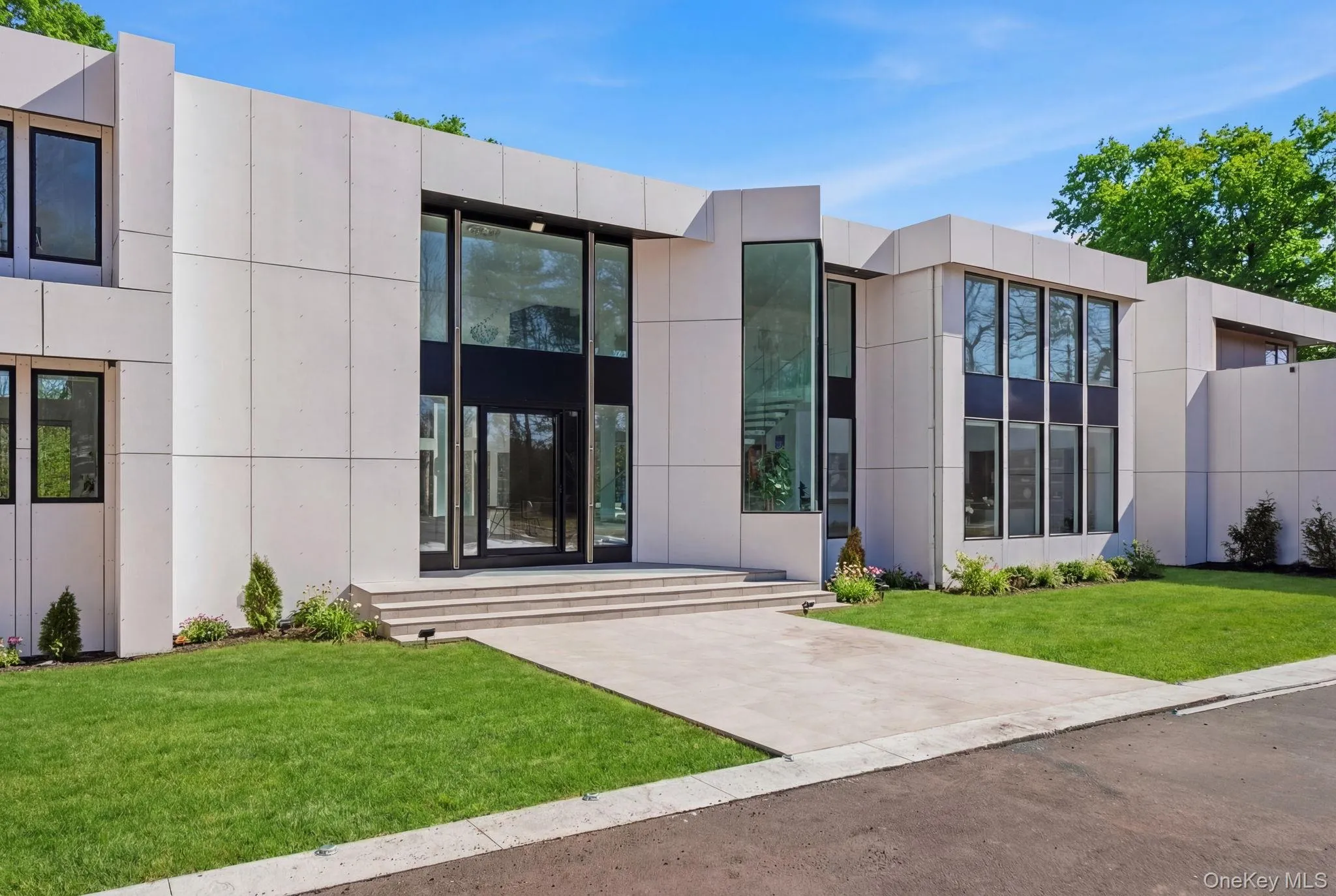 31 Chestnut Hill Drive, Oyster Bay, NY, 6 Bedrooms Bedrooms, 26 Rooms Rooms,6 BathroomsBathrooms,Residential Sale,For Rent,Chestnut Hill,0,970669 31 Chestnut Hill Drive, Oyster Bay, NY, 6 Bedrooms Bedrooms, 26 Rooms Rooms,6 BathroomsBathrooms,Residential Sale,For Rent,Chestnut Hill,0,970669