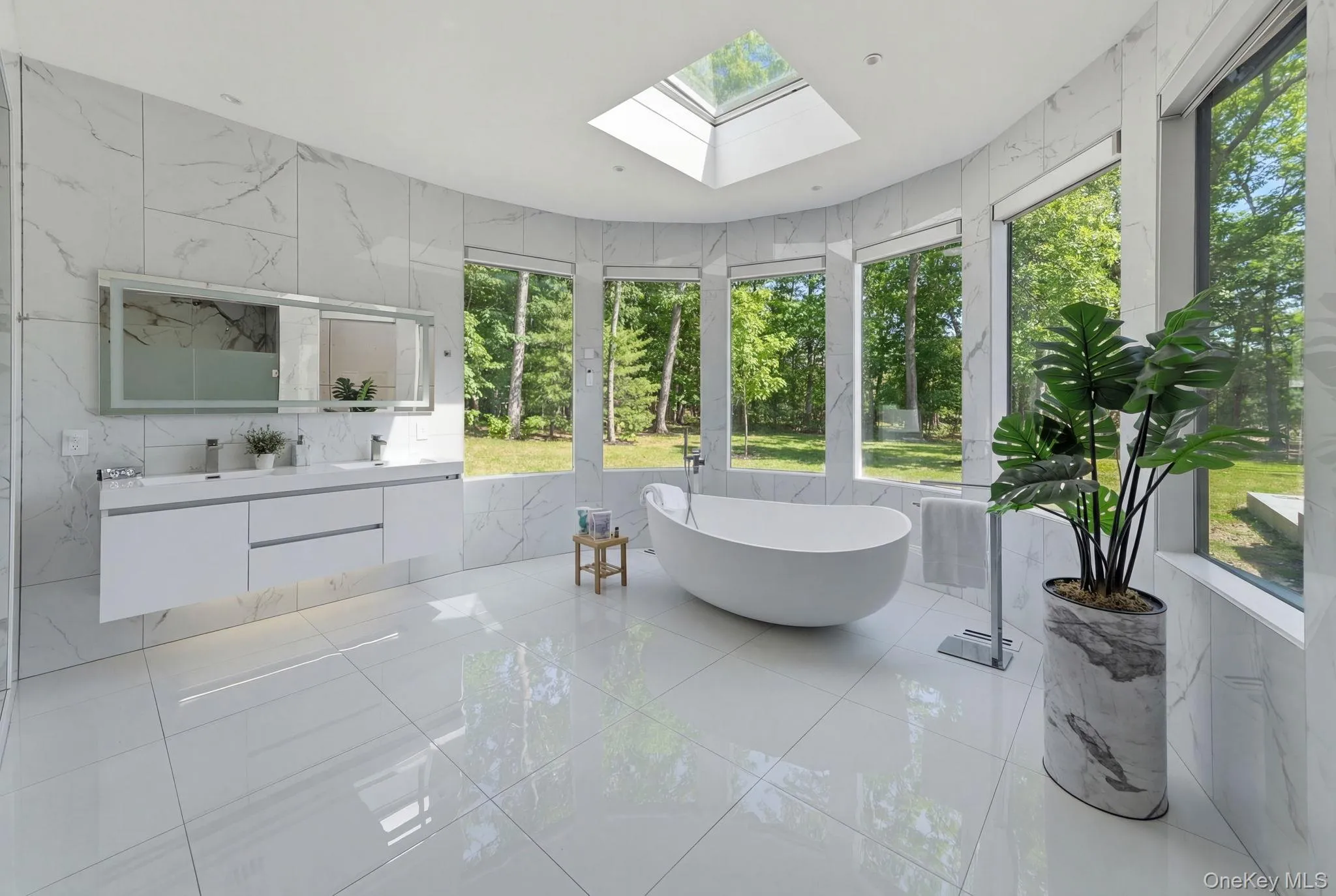 31 Chestnut Hill Drive, Oyster Bay, NY, 6 Bedrooms Bedrooms, 26 Rooms Rooms,6 BathroomsBathrooms,Residential Sale,For Rent,Chestnut Hill,0,970669 31 Chestnut Hill Drive, Oyster Bay, NY, 6 Bedrooms Bedrooms, 26 Rooms Rooms,6 BathroomsBathrooms,Residential Sale,For Rent,Chestnut Hill,0,970669
