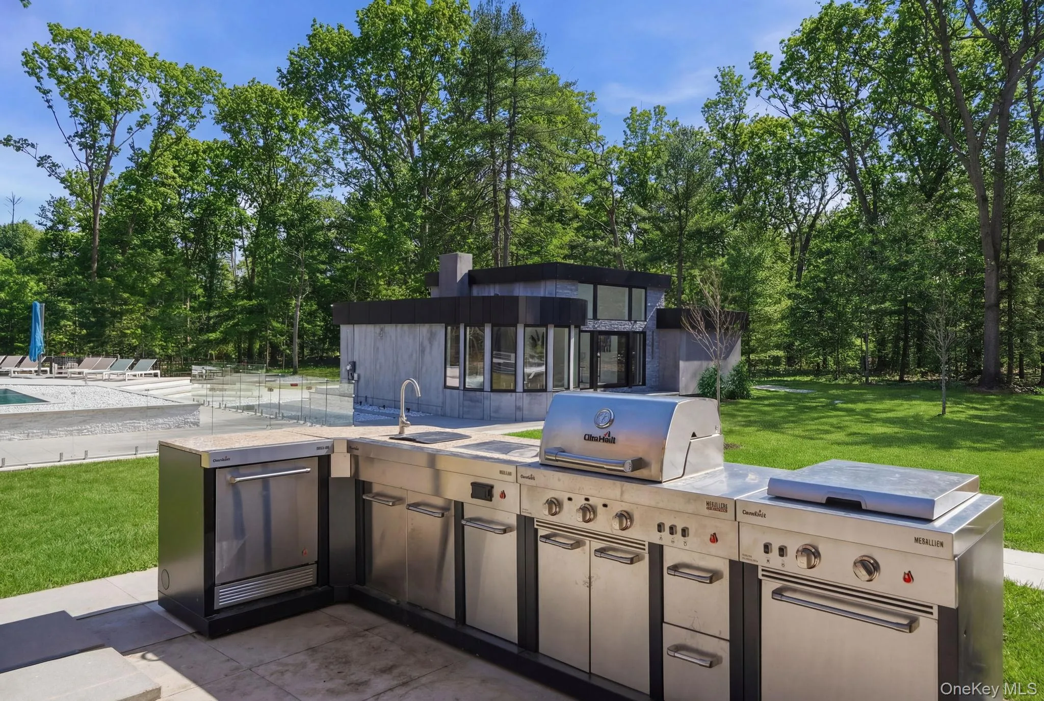 31 Chestnut Hill Drive, Oyster Bay, NY, 6 Bedrooms Bedrooms, 26 Rooms Rooms,6 BathroomsBathrooms,Residential Sale,For Rent,Chestnut Hill,0,970669 31 Chestnut Hill Drive, Oyster Bay, NY, 6 Bedrooms Bedrooms, 26 Rooms Rooms,6 BathroomsBathrooms,Residential Sale,For Rent,Chestnut Hill,0,970669