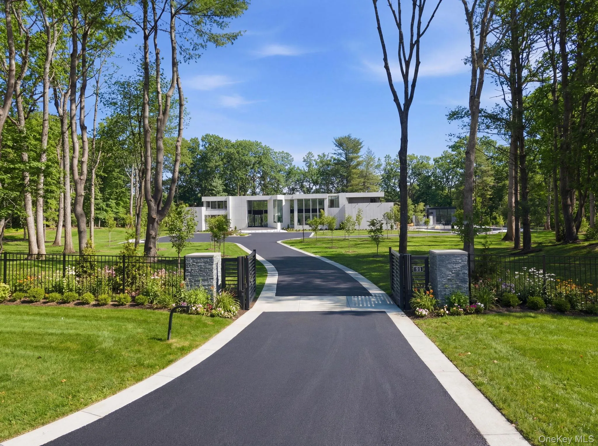 31 Chestnut Hill Drive, Oyster Bay, NY, 6 Bedrooms Bedrooms, 26 Rooms Rooms,6 BathroomsBathrooms,Residential Sale,For Rent,Chestnut Hill,0,970669 31 Chestnut Hill Drive, Oyster Bay, NY, 6 Bedrooms Bedrooms, 26 Rooms Rooms,6 BathroomsBathrooms,Residential Sale,For Rent,Chestnut Hill,0,970669