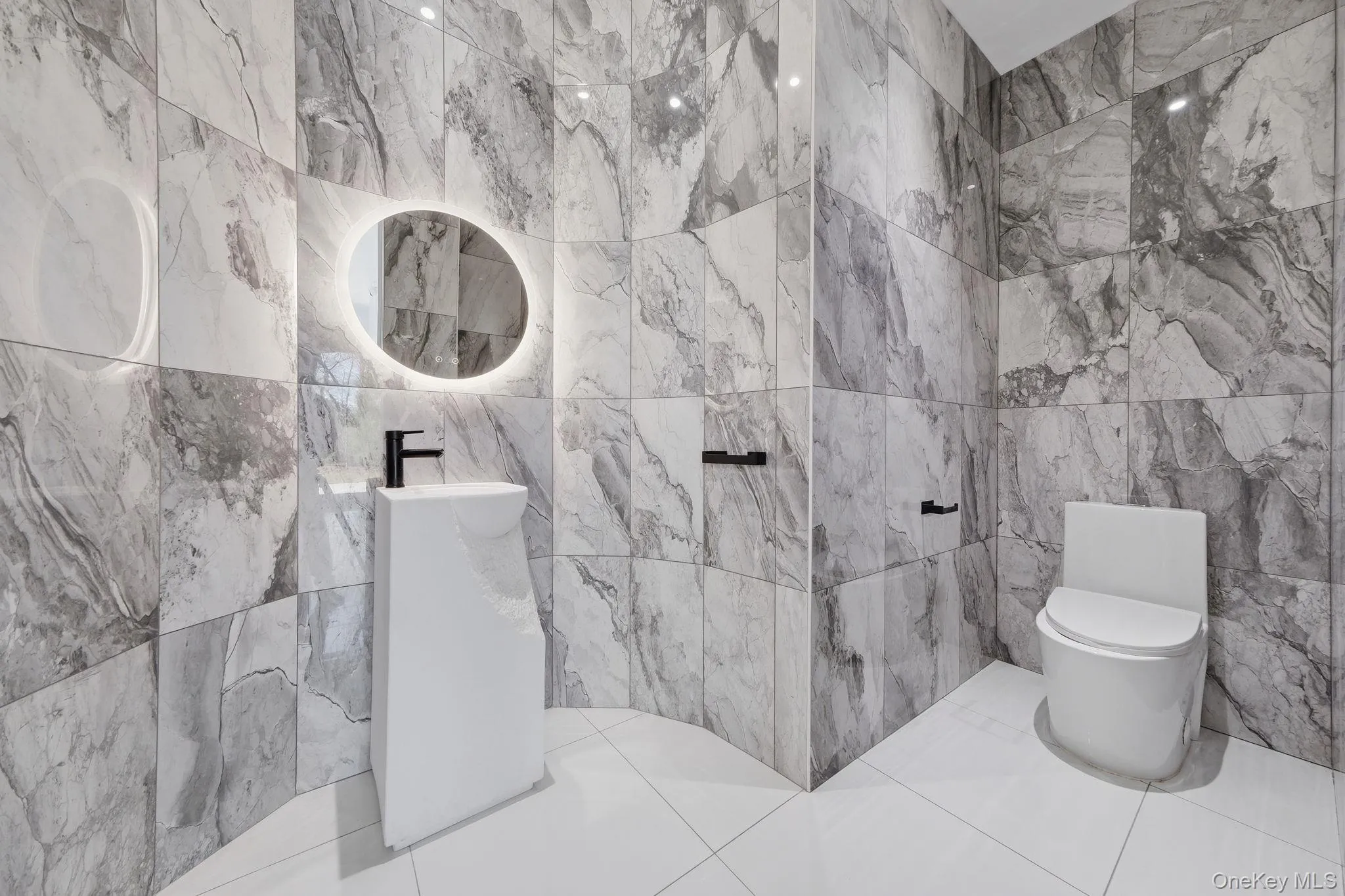 31 Chestnut Hill Drive, Oyster Bay, NY, 6 Bedrooms Bedrooms, 26 Rooms Rooms,6 BathroomsBathrooms,Residential Sale,For Rent,Chestnut Hill,0,970669 31 Chestnut Hill Drive, Oyster Bay, NY, 6 Bedrooms Bedrooms, 26 Rooms Rooms,6 BathroomsBathrooms,Residential Sale,For Rent,Chestnut Hill,0,970669