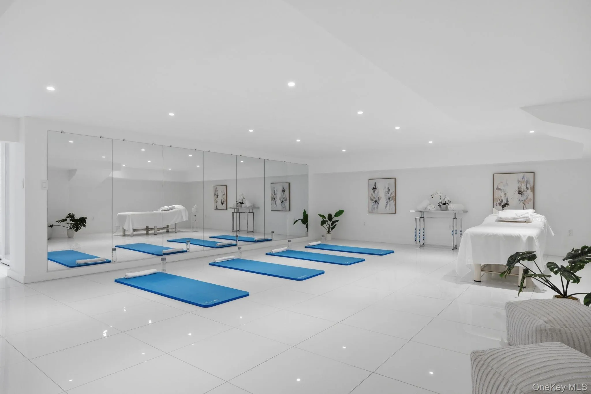 31 Chestnut Hill Drive, Oyster Bay, NY, 6 Bedrooms Bedrooms, 26 Rooms Rooms,6 BathroomsBathrooms,Residential Sale,For Rent,Chestnut Hill,0,970669 31 Chestnut Hill Drive, Oyster Bay, NY, 6 Bedrooms Bedrooms, 26 Rooms Rooms,6 BathroomsBathrooms,Residential Sale,For Rent,Chestnut Hill,0,970669