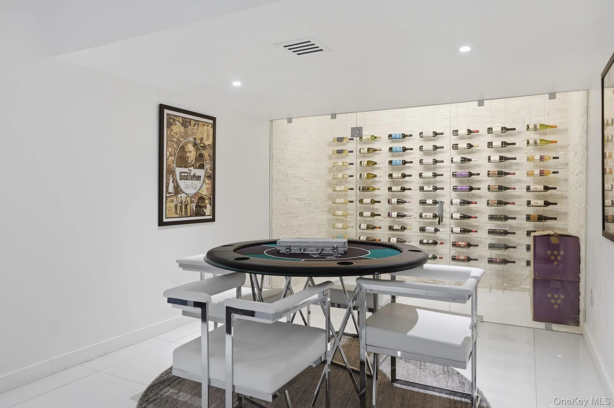 31 Chestnut Hill Drive, Oyster Bay, NY, 6 Bedrooms Bedrooms, 26 Rooms Rooms,6 BathroomsBathrooms,Residential Sale,For Rent,Chestnut Hill,0,970669 31 Chestnut Hill Drive, Oyster Bay, NY, 6 Bedrooms Bedrooms, 26 Rooms Rooms,6 BathroomsBathrooms,Residential Sale,For Rent,Chestnut Hill,0,970669
