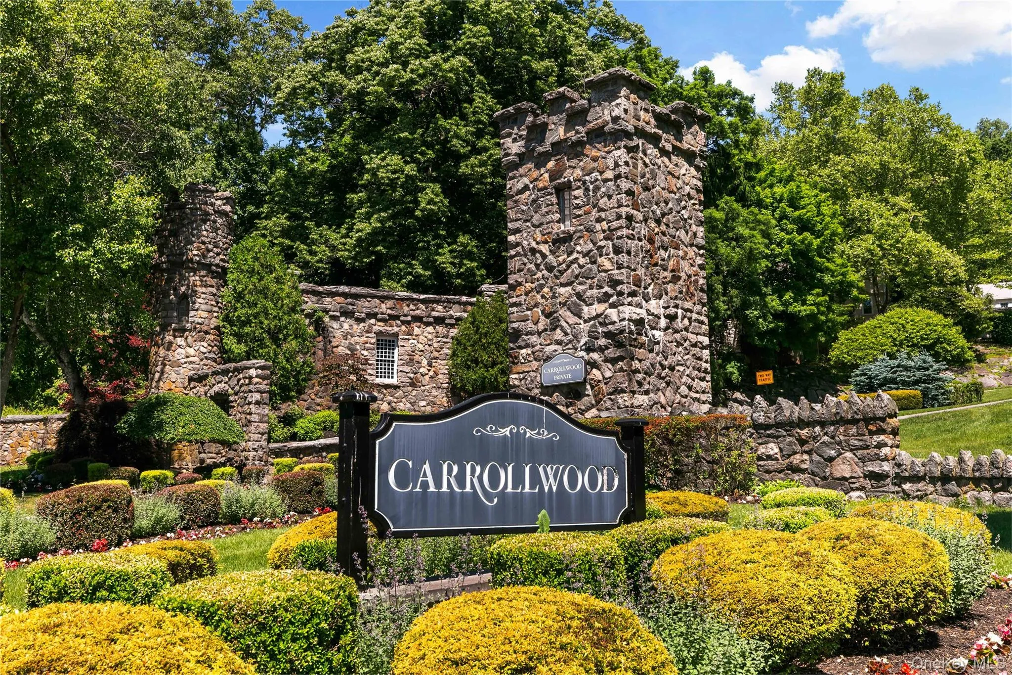 402 Carrollwood Drive, Greenburgh, NY, 2 Bedrooms Bedrooms, 5 Rooms Rooms,2 BathroomsBathrooms,Residential,For Rent,Carrollwood,0,970670 402 Carrollwood Drive, Greenburgh, NY, 2 Bedrooms Bedrooms, 5 Rooms Rooms,2 BathroomsBathrooms,Residential,For Rent,Carrollwood,0,970670