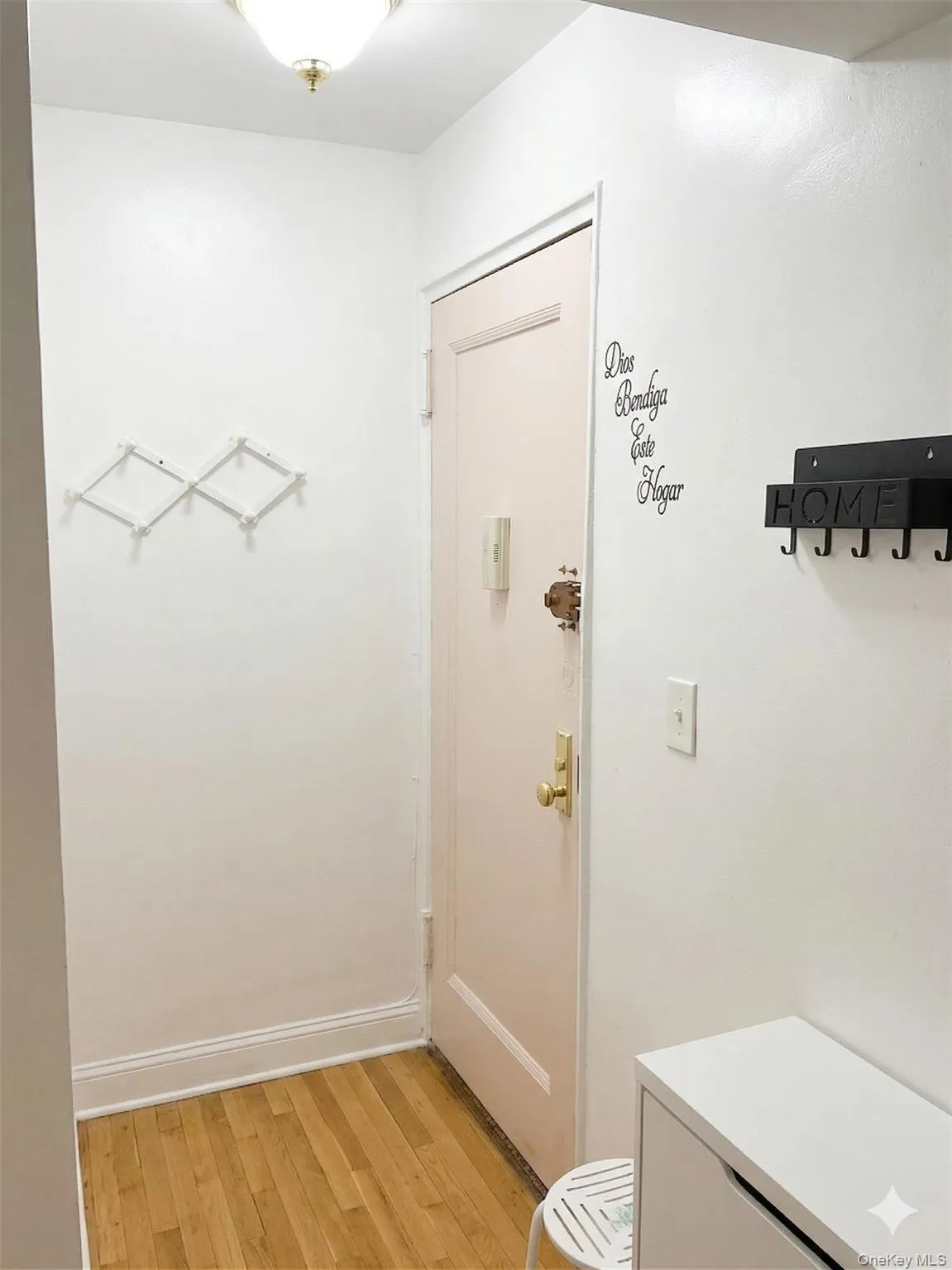 245 Bronx River Road, Yonkers, NY, 1 Bedroom Bedrooms, 4 Rooms Rooms,1 BathroomBathrooms,Residential,For Rent,Bronx River,0,970676 245 Bronx River Road, Yonkers, NY, 1 Bedroom Bedrooms, 4 Rooms Rooms,1 BathroomBathrooms,Residential,For Rent,Bronx River,0,970676