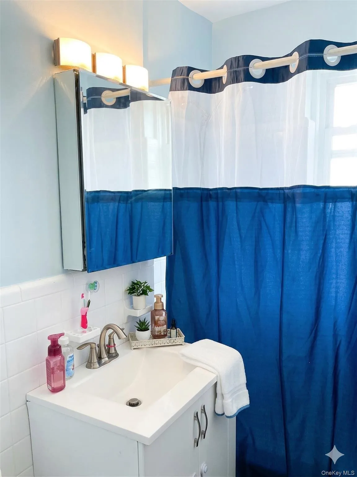 245 Bronx River Road, Yonkers, NY, 1 Bedroom Bedrooms, 4 Rooms Rooms,1 BathroomBathrooms,Residential,For Rent,Bronx River,0,970676 245 Bronx River Road, Yonkers, NY, 1 Bedroom Bedrooms, 4 Rooms Rooms,1 BathroomBathrooms,Residential,For Rent,Bronx River,0,970676