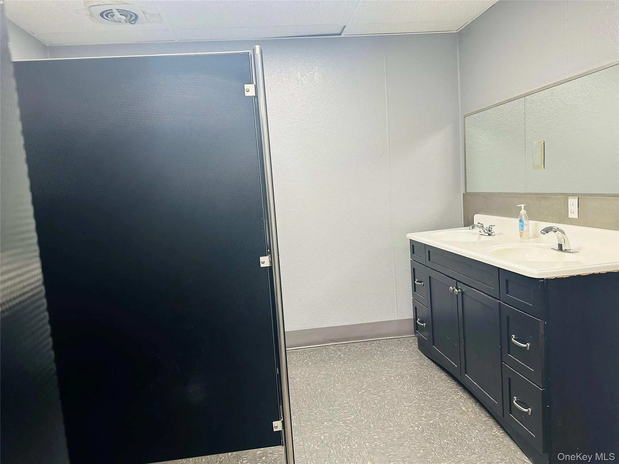 95 State Street, North Hempstead, NY, ,Commercial Lease,For Rent,State,0,970678 95 State Street, North Hempstead, NY, ,Commercial Lease,For Rent,State,0,970678