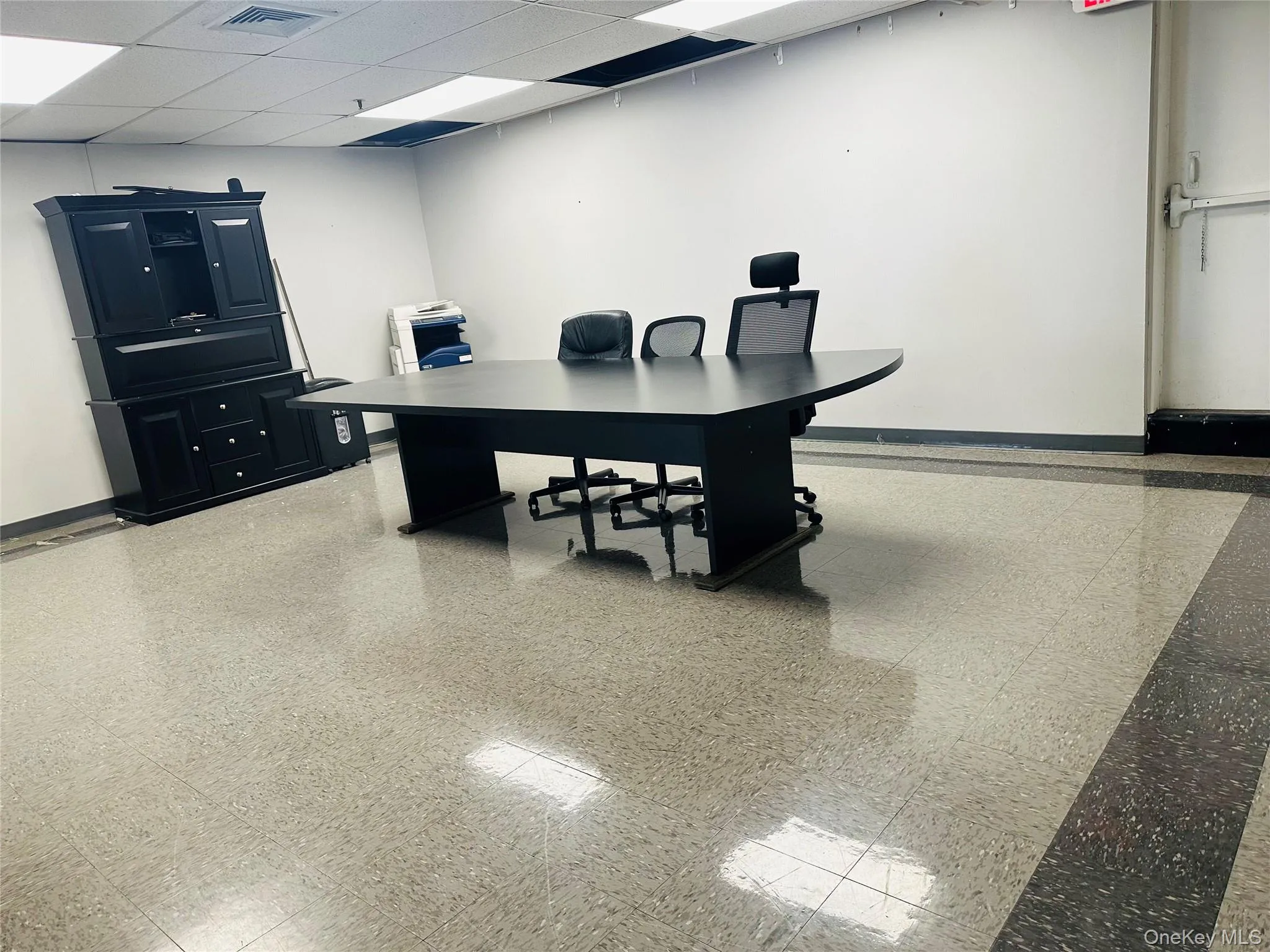 95 State Street, North Hempstead, NY, ,Commercial Lease,For Rent,State,0,970678 95 State Street, North Hempstead, NY, ,Commercial Lease,For Rent,State,0,970678
