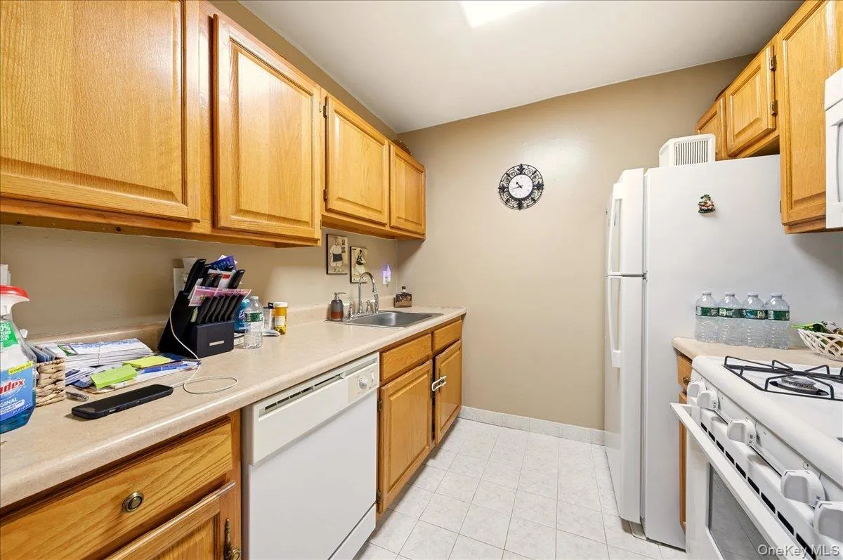 9 Country Place, Yorktown, NY, 1 Bedroom Bedrooms, 4 Rooms Rooms,1 BathroomBathrooms,Residential,For Rent,Country,0,970680 9 Country Place, Yorktown, NY, 1 Bedroom Bedrooms, 4 Rooms Rooms,1 BathroomBathrooms,Residential,For Rent,Country,0,970680