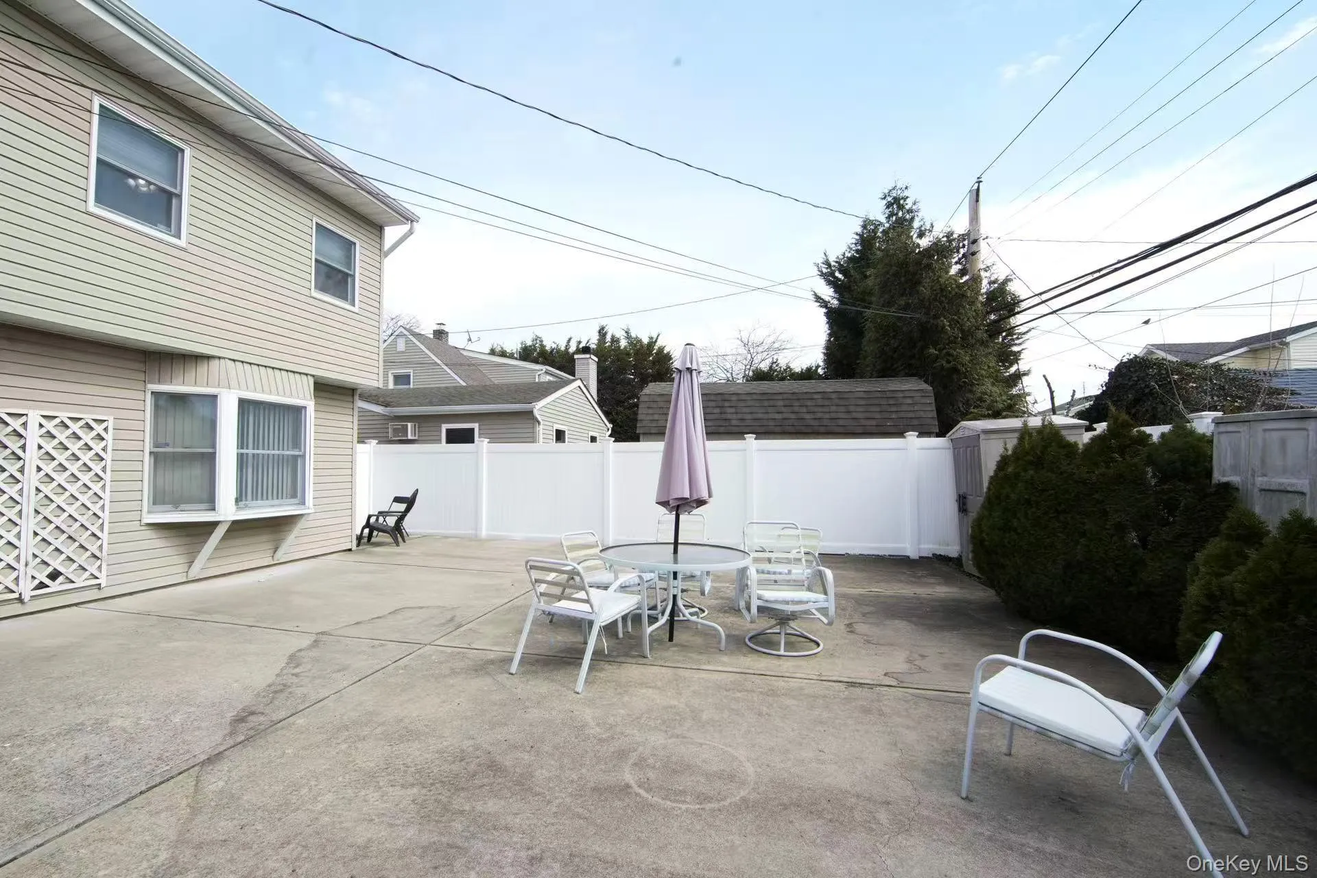 32 Needle Lane, Hempstead, NY, 5 Bedrooms Bedrooms, 8 Rooms Rooms,2 BathroomsBathrooms,Residential Lease,For Rent,Needle,0,970681 32 Needle Lane, Hempstead, NY, 5 Bedrooms Bedrooms, 8 Rooms Rooms,2 BathroomsBathrooms,Residential Lease,For Rent,Needle,0,970681