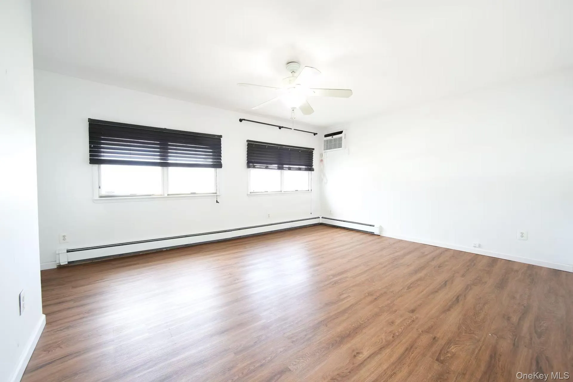 32 Needle Lane, Hempstead, NY, 5 Bedrooms Bedrooms, 8 Rooms Rooms,2 BathroomsBathrooms,Residential Lease,For Rent,Needle,0,970681 32 Needle Lane, Hempstead, NY, 5 Bedrooms Bedrooms, 8 Rooms Rooms,2 BathroomsBathrooms,Residential Lease,For Rent,Needle,0,970681