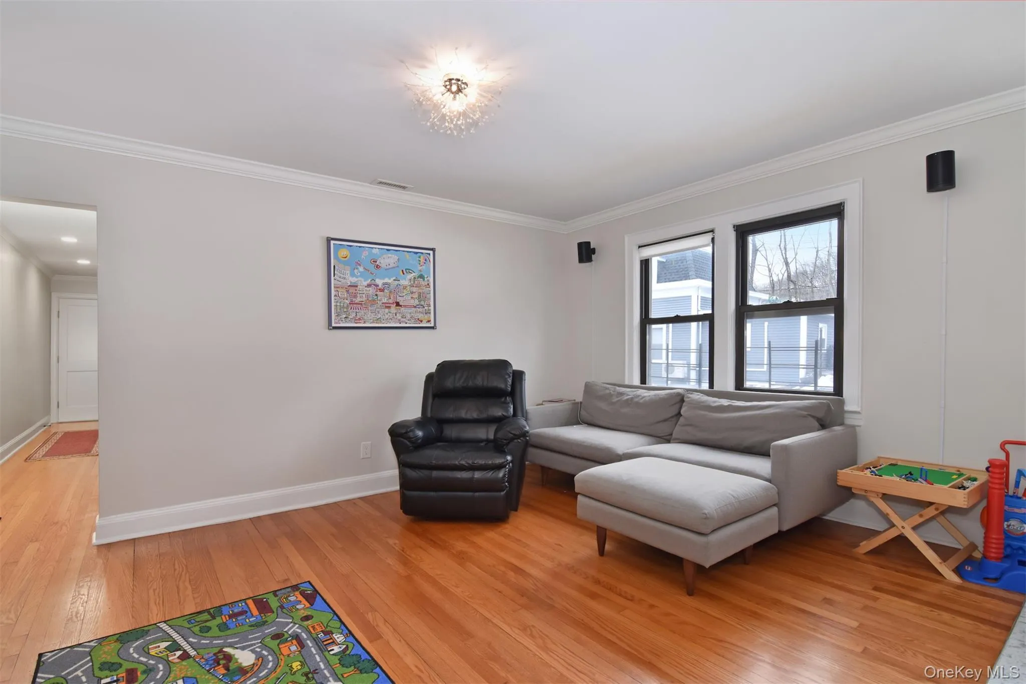 Spacious living room Spacious living room