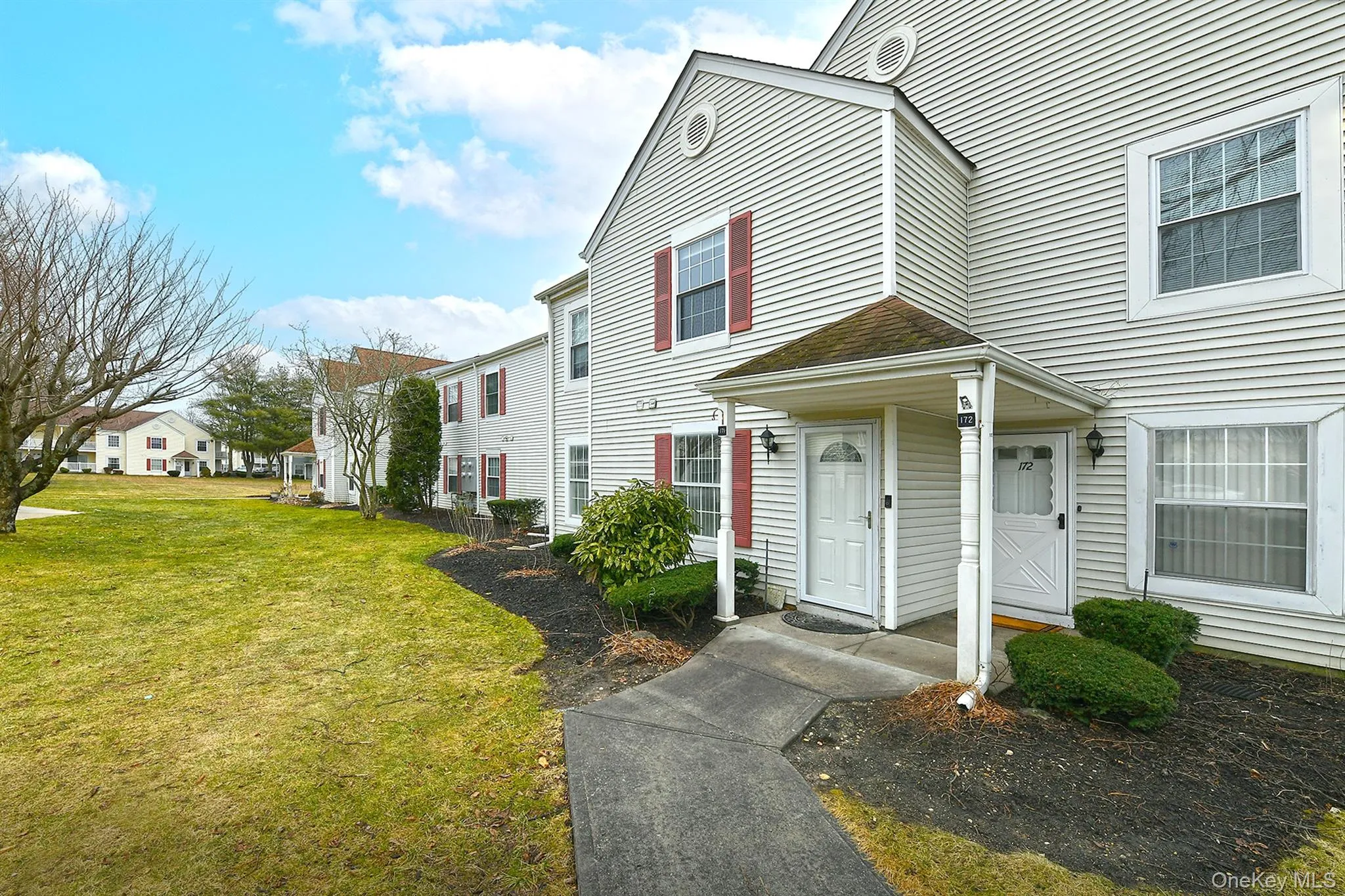 171 Fairview Circle, Brookhaven, NY, 2 Bedrooms Bedrooms, 5 Rooms Rooms,1 BathroomBathrooms,Residential Lease,For Rent,Fairview,0,970688 171 Fairview Circle, Brookhaven, NY, 2 Bedrooms Bedrooms, 5 Rooms Rooms,1 BathroomBathrooms,Residential Lease,For Rent,Fairview,0,970688