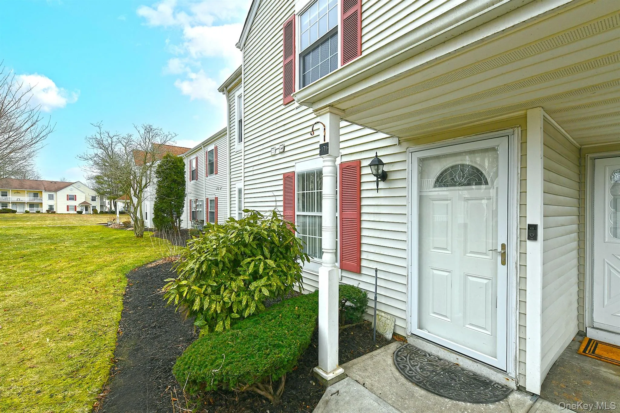 171 Fairview Circle, Brookhaven, NY, 2 Bedrooms Bedrooms, 5 Rooms Rooms,1 BathroomBathrooms,Residential Lease,For Rent,Fairview,0,970688 171 Fairview Circle, Brookhaven, NY, 2 Bedrooms Bedrooms, 5 Rooms Rooms,1 BathroomBathrooms,Residential Lease,For Rent,Fairview,0,970688