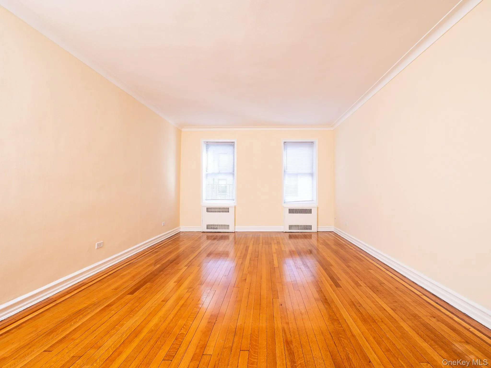 64-85 Saunders Street, New York, NY, 1 Bedroom Bedrooms, 5 Rooms Rooms,1 BathroomBathrooms,Residential,For Rent,Saunders,0,KEY970708 64-85 Saunders Street, New York, NY, 1 Bedroom Bedrooms, 5 Rooms Rooms,1 BathroomBathrooms,Residential,For Rent,Saunders,0,KEY970708