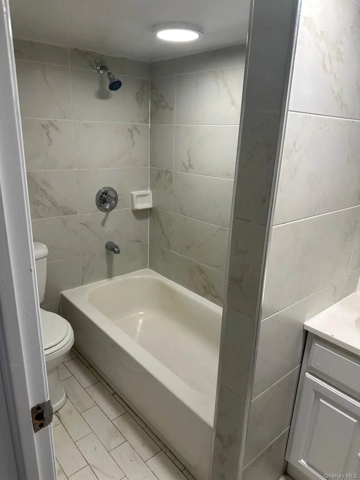 12704 97th Avenue, New York, NY, 3 Bedrooms Bedrooms, 6 Rooms Rooms,2 BathroomsBathrooms,Residential,For Rent,97th,0,970718 12704 97th Avenue, New York, NY, 3 Bedrooms Bedrooms, 6 Rooms Rooms,2 BathroomsBathrooms,Residential,For Rent,97th,0,970718