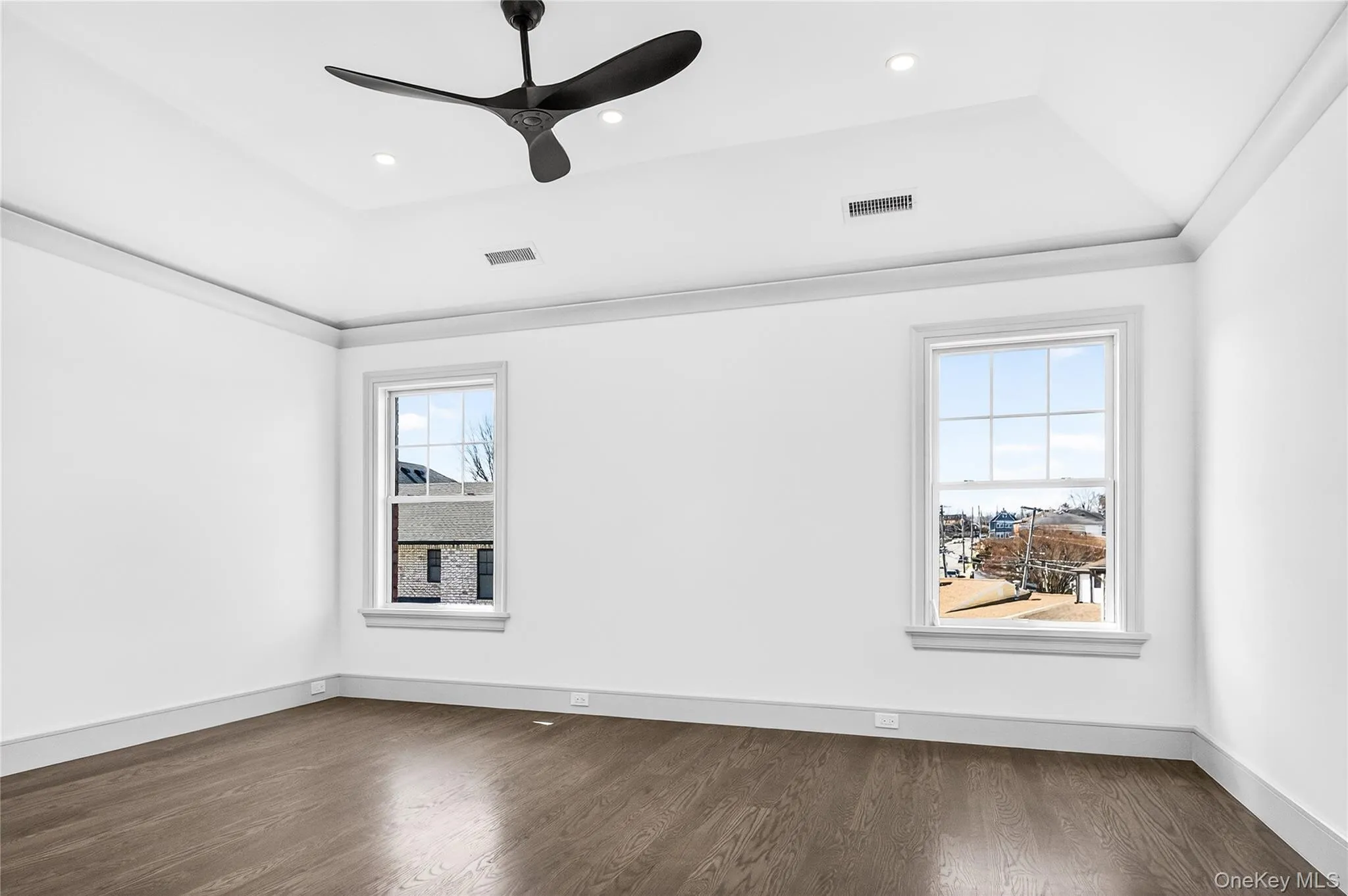 7 Victoria Lane, Yonkers, NY, 3 Bedrooms Bedrooms, 6 Rooms Rooms,2 BathroomsBathrooms,Residential Lease,For Rent,Victoria,0,970727 7 Victoria Lane, Yonkers, NY, 3 Bedrooms Bedrooms, 6 Rooms Rooms,2 BathroomsBathrooms,Residential Lease,For Rent,Victoria,0,970727