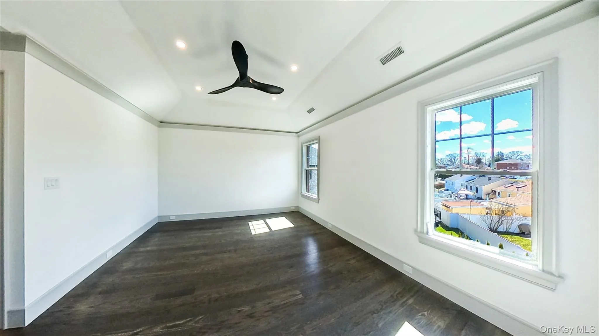 7 Victoria Lane, Yonkers, NY, 3 Bedrooms Bedrooms, 6 Rooms Rooms,2 BathroomsBathrooms,Residential Lease,For Rent,Victoria,0,970727 7 Victoria Lane, Yonkers, NY, 3 Bedrooms Bedrooms, 6 Rooms Rooms,2 BathroomsBathrooms,Residential Lease,For Rent,Victoria,0,970727