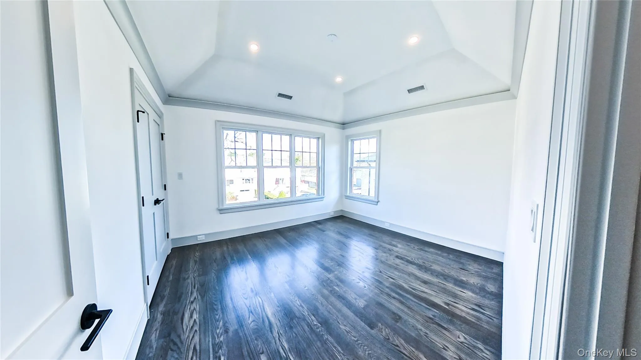 7 Victoria Lane, Yonkers, NY, 3 Bedrooms Bedrooms, 6 Rooms Rooms,2 BathroomsBathrooms,Residential Lease,For Rent,Victoria,0,970727 7 Victoria Lane, Yonkers, NY, 3 Bedrooms Bedrooms, 6 Rooms Rooms,2 BathroomsBathrooms,Residential Lease,For Rent,Victoria,0,970727