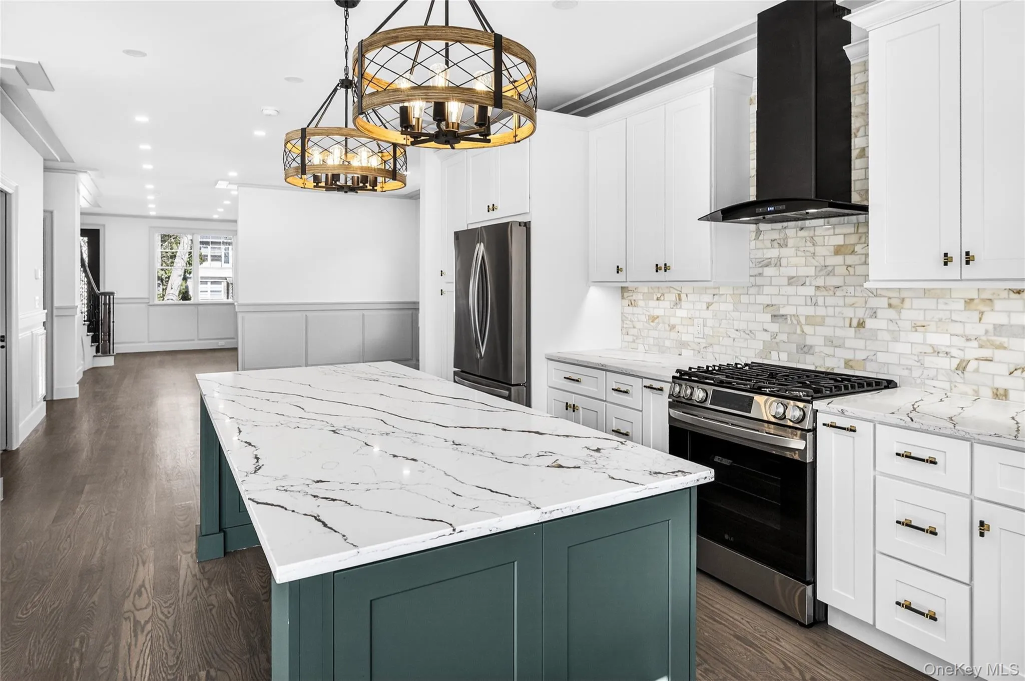 7 Victoria Lane, Yonkers, NY, 3 Bedrooms Bedrooms, 6 Rooms Rooms,2 BathroomsBathrooms,Residential Lease,For Rent,Victoria,0,970727 7 Victoria Lane, Yonkers, NY, 3 Bedrooms Bedrooms, 6 Rooms Rooms,2 BathroomsBathrooms,Residential Lease,For Rent,Victoria,0,970727