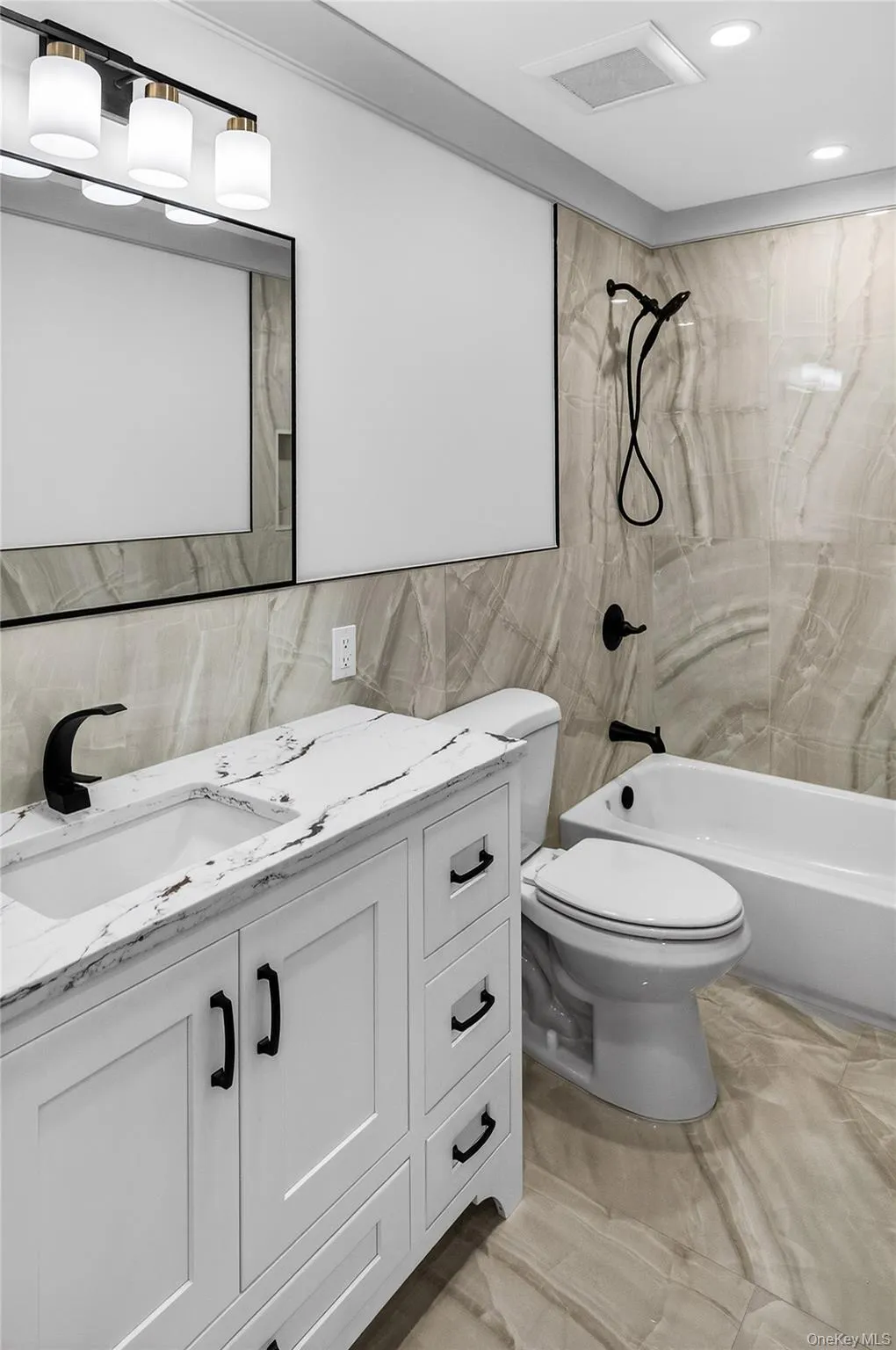 7 Victoria Lane, Yonkers, NY, 3 Bedrooms Bedrooms, 6 Rooms Rooms,2 BathroomsBathrooms,Residential Lease,For Rent,Victoria,0,970727 7 Victoria Lane, Yonkers, NY, 3 Bedrooms Bedrooms, 6 Rooms Rooms,2 BathroomsBathrooms,Residential Lease,For Rent,Victoria,0,970727