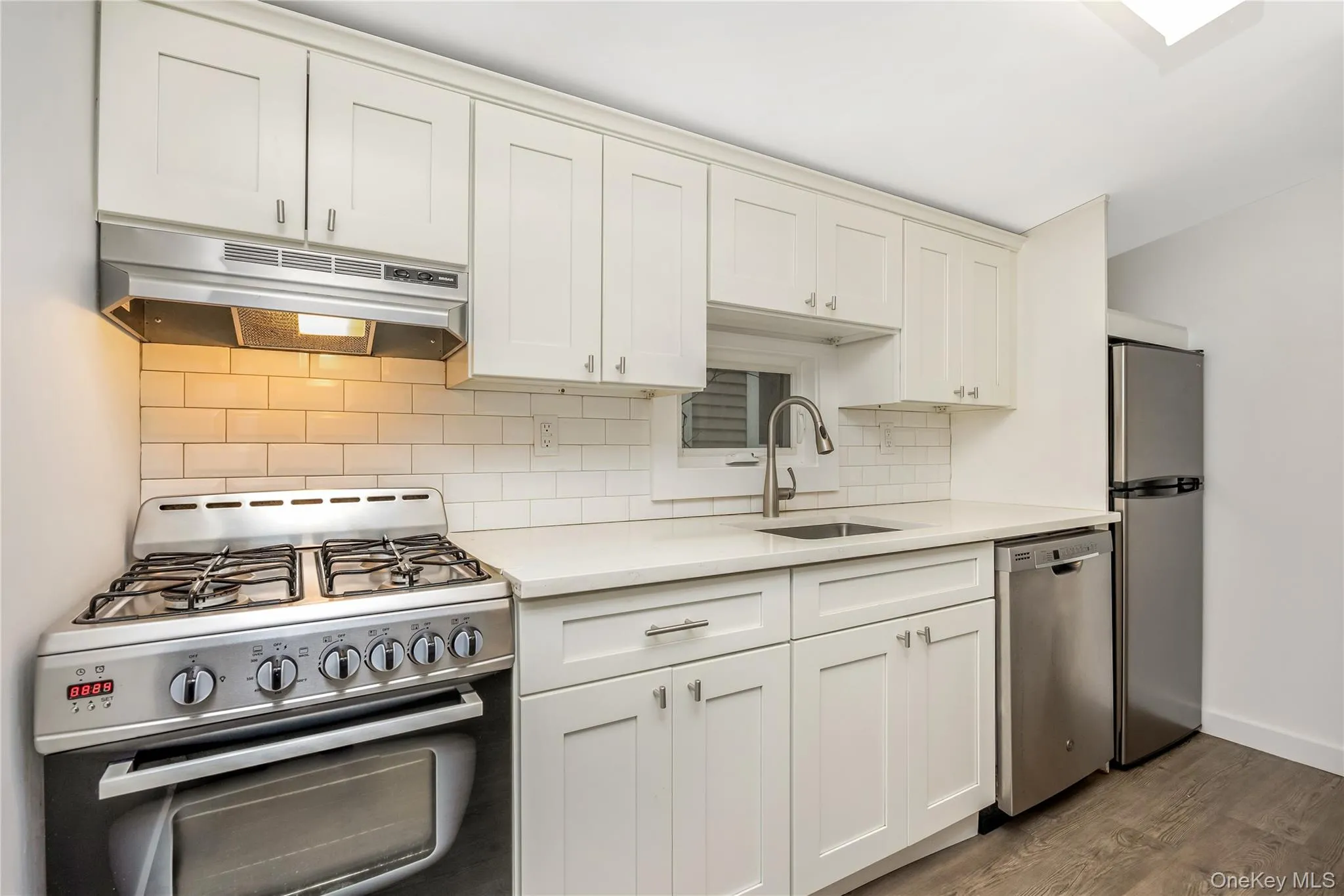 195 Oceanview, Long Beach, NY, 2 Bedrooms Bedrooms, 4 Rooms Rooms,2 BathroomsBathrooms,Residential Lease,For Rent,Oceanview,0,970730 195 Oceanview, Long Beach, NY, 2 Bedrooms Bedrooms, 4 Rooms Rooms,2 BathroomsBathrooms,Residential Lease,For Rent,Oceanview,0,970730