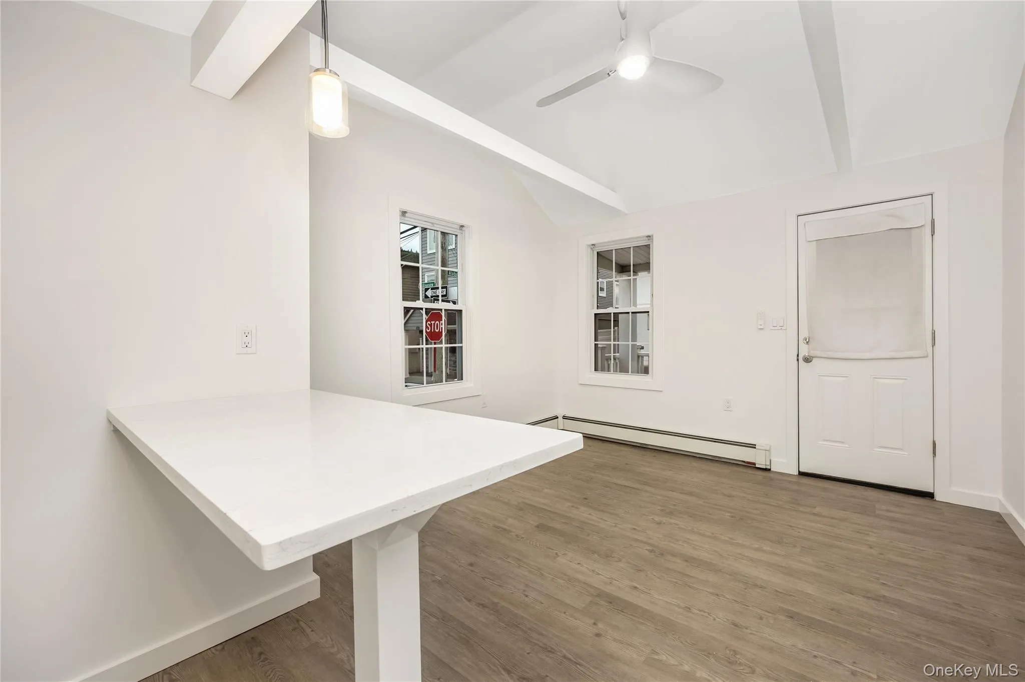 195 Oceanview, Long Beach, NY, 2 Bedrooms Bedrooms, 4 Rooms Rooms,2 BathroomsBathrooms,Residential Lease,For Rent,Oceanview,0,970730 195 Oceanview, Long Beach, NY, 2 Bedrooms Bedrooms, 4 Rooms Rooms,2 BathroomsBathrooms,Residential Lease,For Rent,Oceanview,0,970730