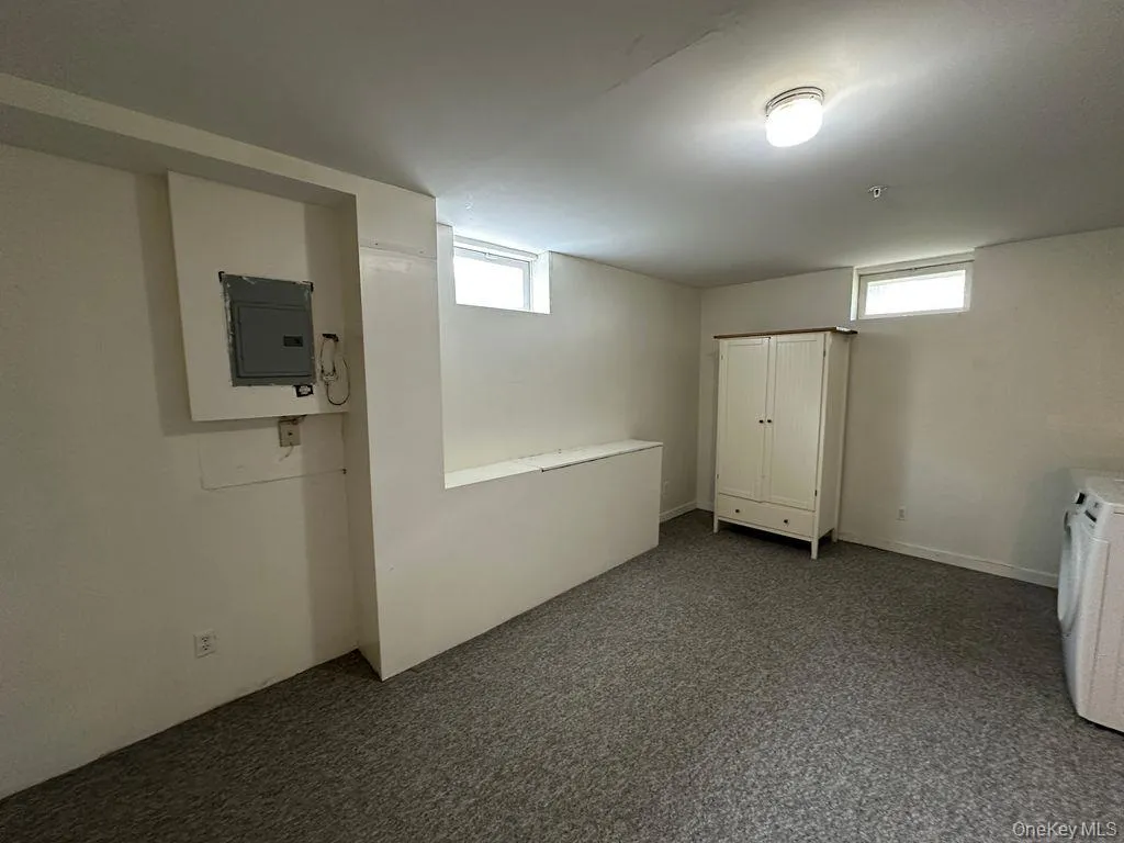 Lower level of similar unit. Lower level of similar unit.