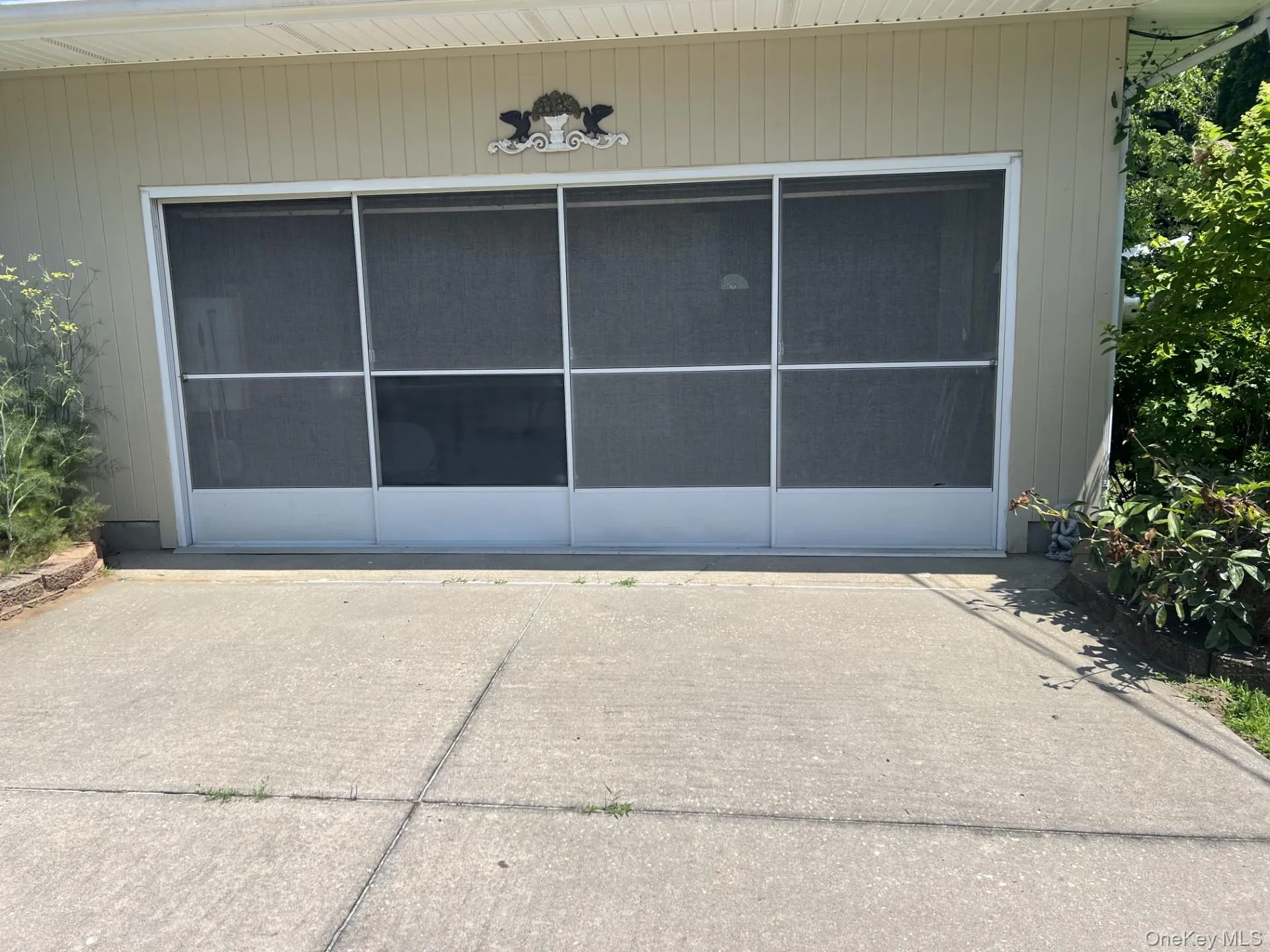 Screened in Garage . Screened in Garage .