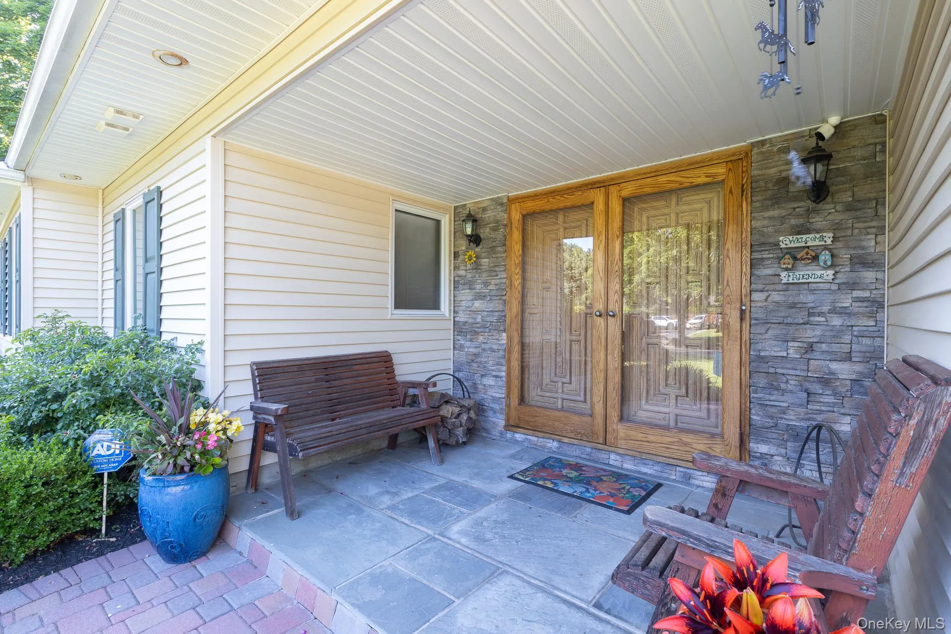 60 Thadford Street, Huntington, NY, 4 Bedrooms Bedrooms, 8 Rooms Rooms,2 BathroomsBathrooms,Residential,For Rent,Thadford,0,970759 60 Thadford Street, Huntington, NY, 4 Bedrooms Bedrooms, 8 Rooms Rooms,2 BathroomsBathrooms,Residential,For Rent,Thadford,0,970759
