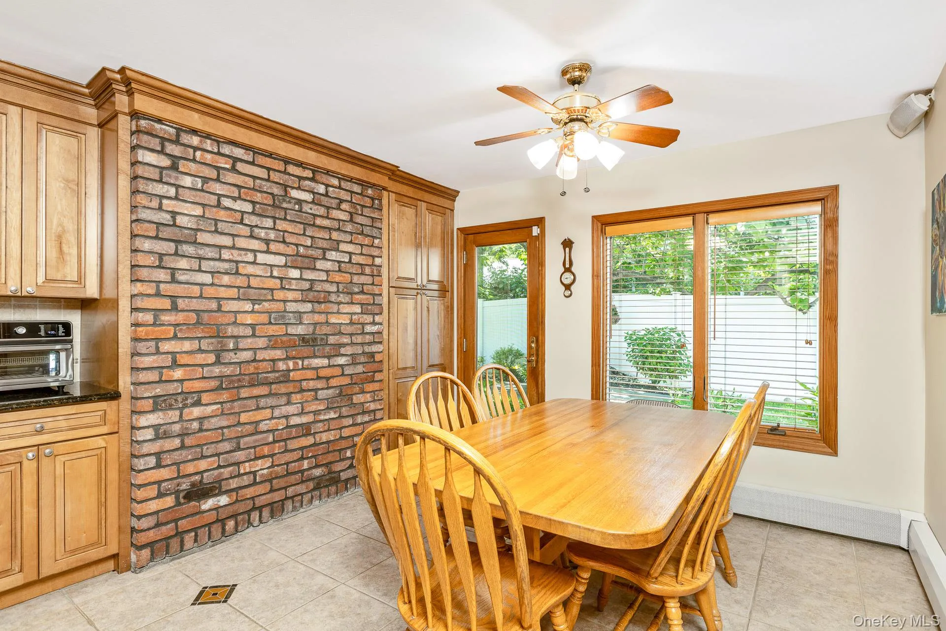 60 Thadford Street, Huntington, NY, 4 Bedrooms Bedrooms, 8 Rooms Rooms,2 BathroomsBathrooms,Residential,For Rent,Thadford,0,970759 60 Thadford Street, Huntington, NY, 4 Bedrooms Bedrooms, 8 Rooms Rooms,2 BathroomsBathrooms,Residential,For Rent,Thadford,0,970759