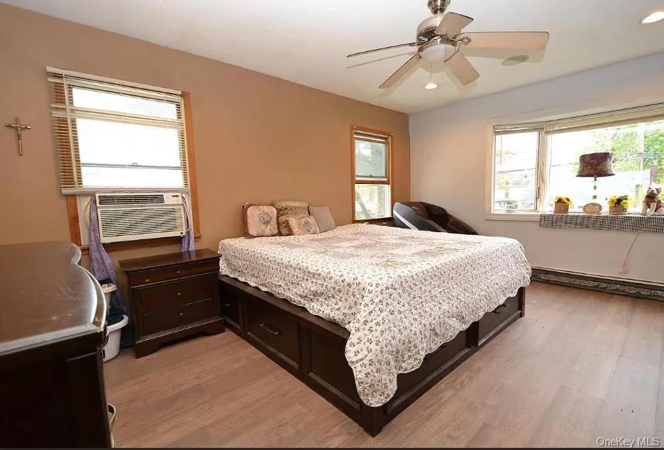 111 Fuller Avenue, Islip, NY, 5 Bedrooms Bedrooms, 11 Rooms Rooms,2 BathroomsBathrooms,Residential,For Rent,Fuller,0,970763 111 Fuller Avenue, Islip, NY, 5 Bedrooms Bedrooms, 11 Rooms Rooms,2 BathroomsBathrooms,Residential,For Rent,Fuller,0,970763