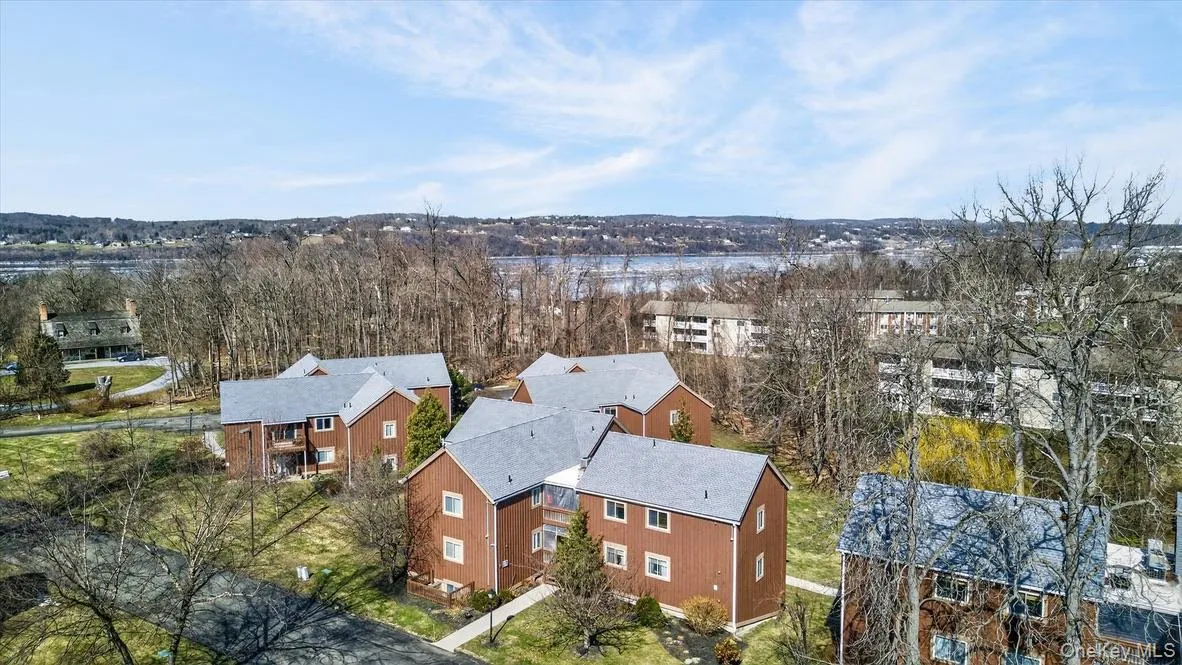 135 Sterling Street, Fishkill, NY, 2 Bedrooms Bedrooms, 5 Rooms Rooms,1 BathroomBathrooms,Residential,For Rent,Sterling,0,970784 135 Sterling Street, Fishkill, NY, 2 Bedrooms Bedrooms, 5 Rooms Rooms,1 BathroomBathrooms,Residential,For Rent,Sterling,0,970784