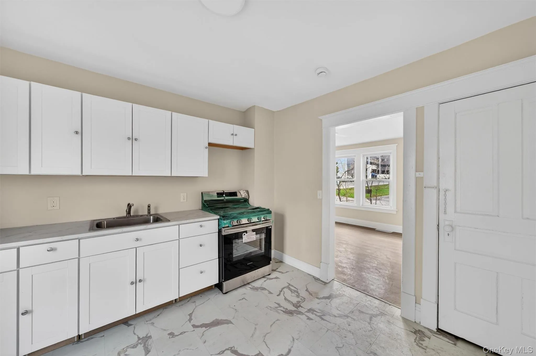 26 1/2 Ridge Street, Middletown, NY, 4 Bedrooms Bedrooms, 8 Rooms Rooms,2 BathroomsBathrooms,Residential,For Rent,Ridge,0,970803 26 1/2 Ridge Street, Middletown, NY, 4 Bedrooms Bedrooms, 8 Rooms Rooms,2 BathroomsBathrooms,Residential,For Rent,Ridge,0,970803