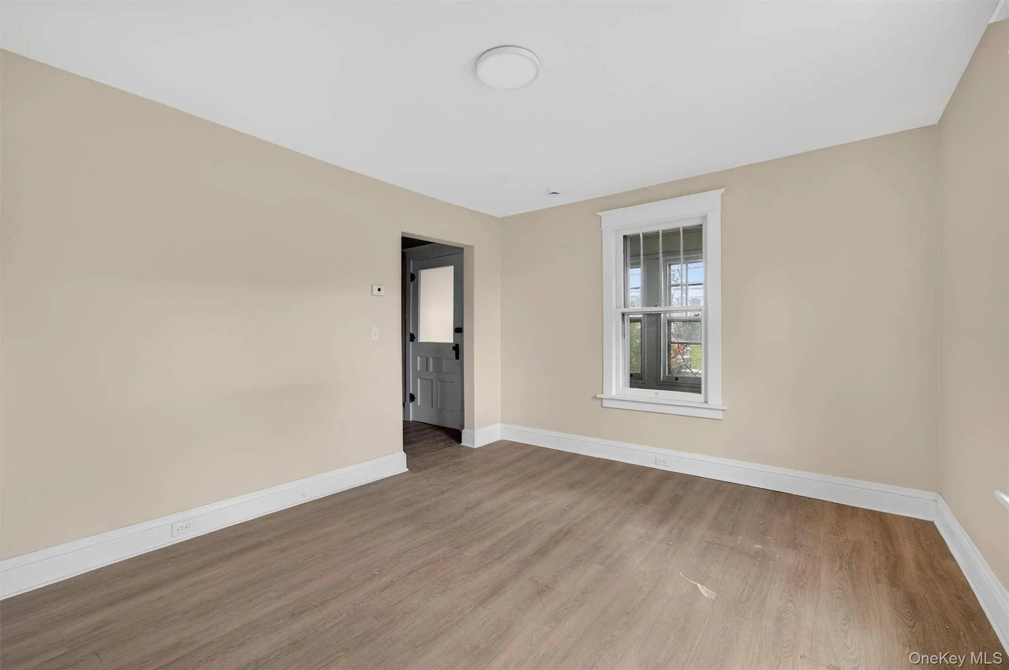 26 1/2 Ridge Street, Middletown, NY, 4 Bedrooms Bedrooms, 8 Rooms Rooms,2 BathroomsBathrooms,Residential,For Rent,Ridge,0,970803 26 1/2 Ridge Street, Middletown, NY, 4 Bedrooms Bedrooms, 8 Rooms Rooms,2 BathroomsBathrooms,Residential,For Rent,Ridge,0,970803