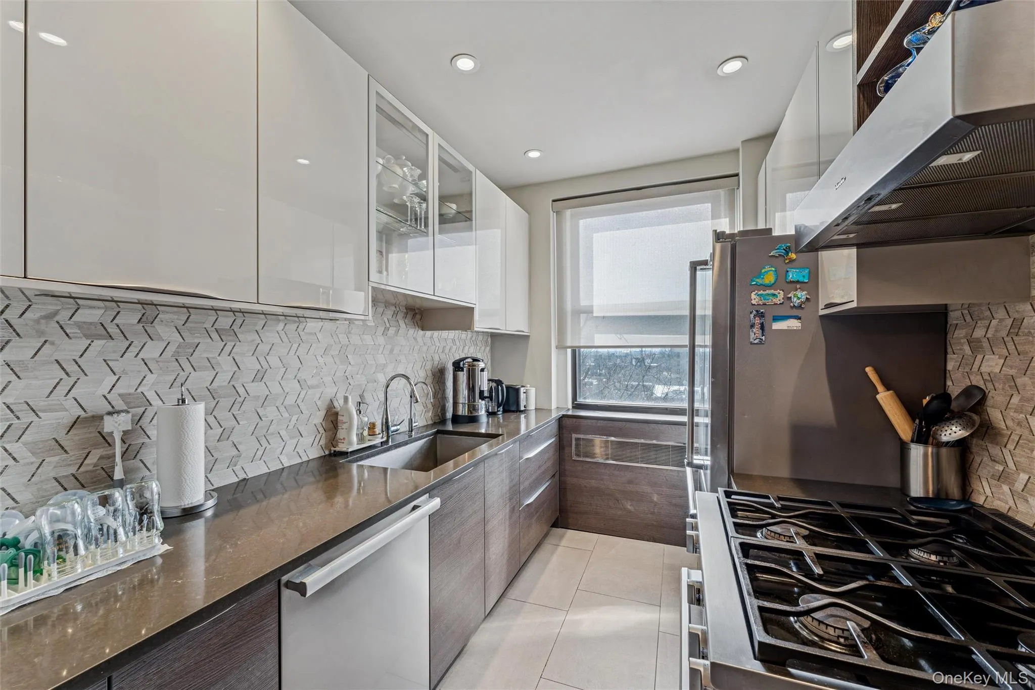 84-51 Beverly Road, New York, NY, 1 Bedroom Bedrooms, 5 Rooms Rooms,1 BathroomBathrooms,Residential,For Rent,Beverly,0,970848 84-51 Beverly Road, New York, NY, 1 Bedroom Bedrooms, 5 Rooms Rooms,1 BathroomBathrooms,Residential,For Rent,Beverly,0,970848