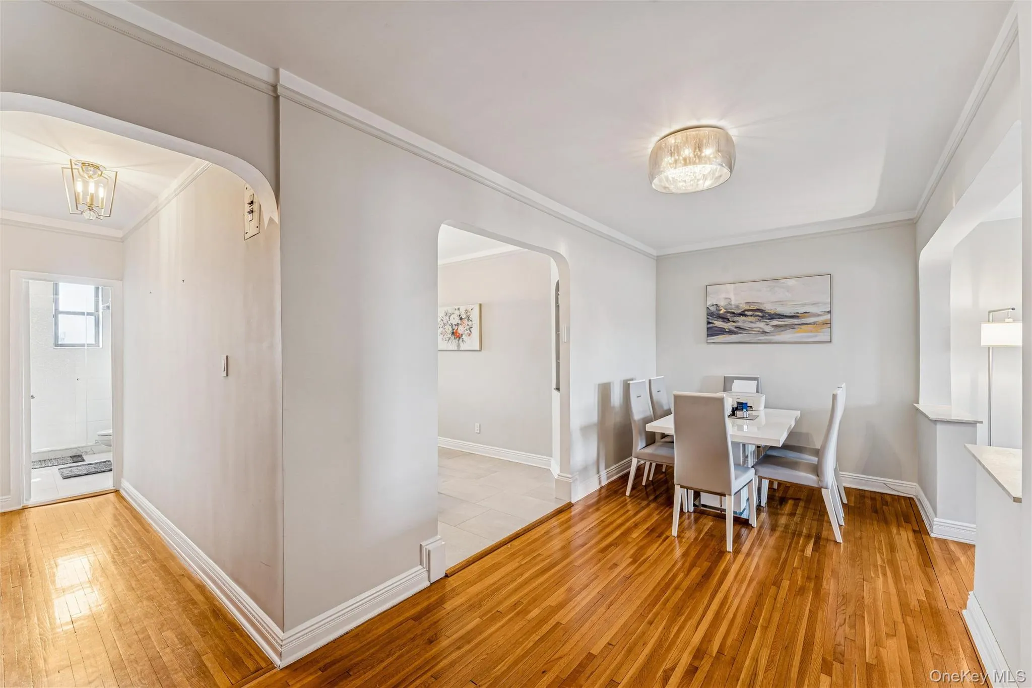 84-51 Beverly Road, New York, NY, 1 Bedroom Bedrooms, 5 Rooms Rooms,1 BathroomBathrooms,Residential,For Rent,Beverly,0,970848 84-51 Beverly Road, New York, NY, 1 Bedroom Bedrooms, 5 Rooms Rooms,1 BathroomBathrooms,Residential,For Rent,Beverly,0,970848