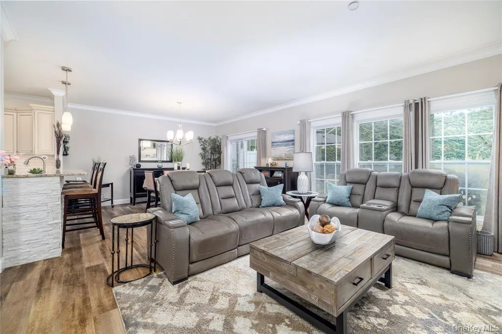 36 Nicole Court, Babylon, NY, 2 Bedrooms Bedrooms, 5 Rooms Rooms,2 BathroomsBathrooms,Residential Lease,For Rent,Nicole,0,970852 36 Nicole Court, Babylon, NY, 2 Bedrooms Bedrooms, 5 Rooms Rooms,2 BathroomsBathrooms,Residential Lease,For Rent,Nicole,0,970852