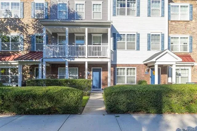 31 Barley Lane, Brookhaven, NY, 2 Bedrooms Bedrooms, 5 Rooms Rooms,1 BathroomBathrooms,Residential,For Rent,Barley,0,970853 31 Barley Lane, Brookhaven, NY, 2 Bedrooms Bedrooms, 5 Rooms Rooms,1 BathroomBathrooms,Residential,For Rent,Barley,0,970853