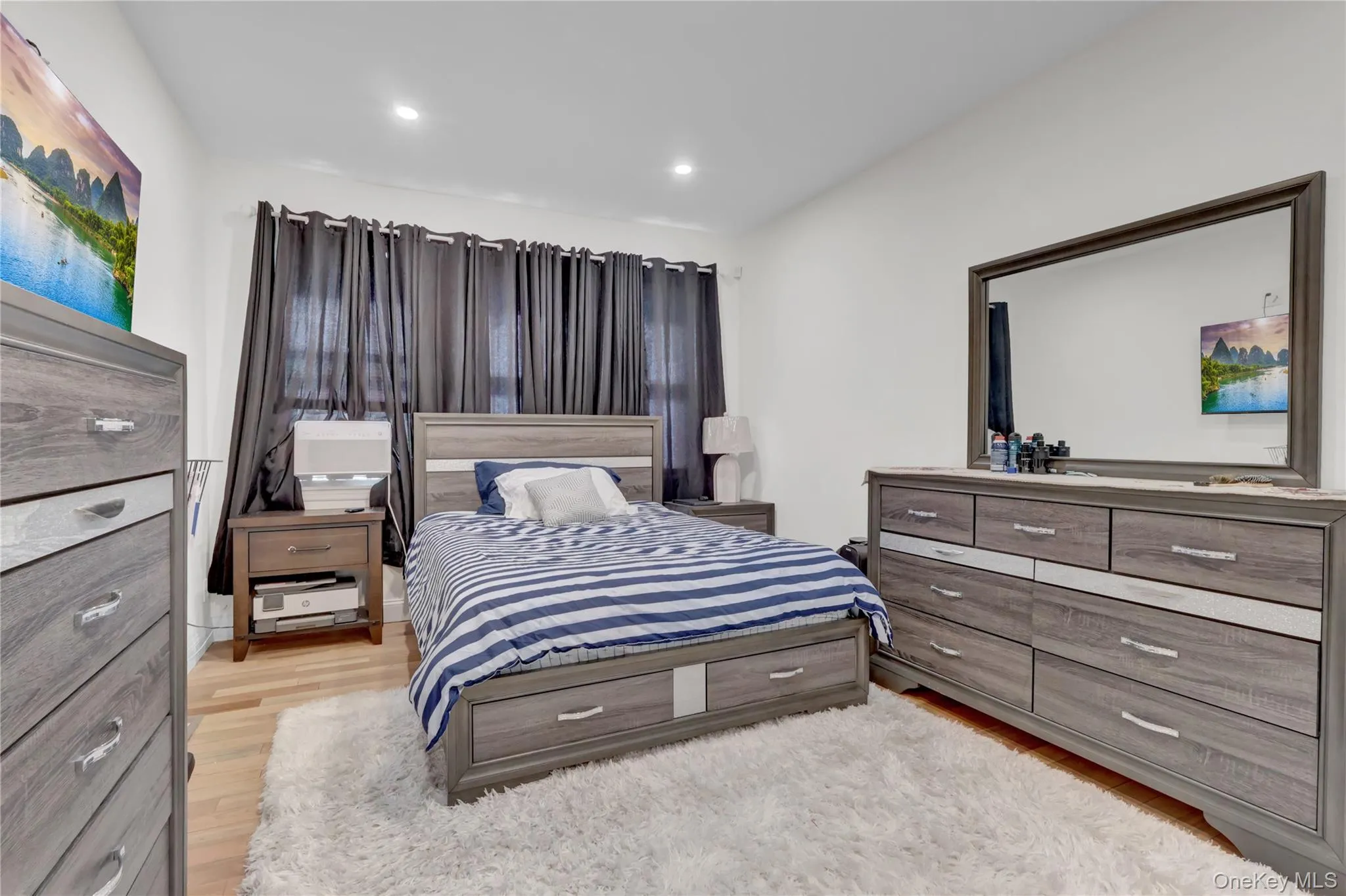 26 Hilbert Street, Hempstead, NY, 4 Bedrooms Bedrooms, 9 Rooms Rooms,4 BathroomsBathrooms,Residential Sale,For Rent,Hilbert,0,970880 26 Hilbert Street, Hempstead, NY, 4 Bedrooms Bedrooms, 9 Rooms Rooms,4 BathroomsBathrooms,Residential Sale,For Rent,Hilbert,0,970880