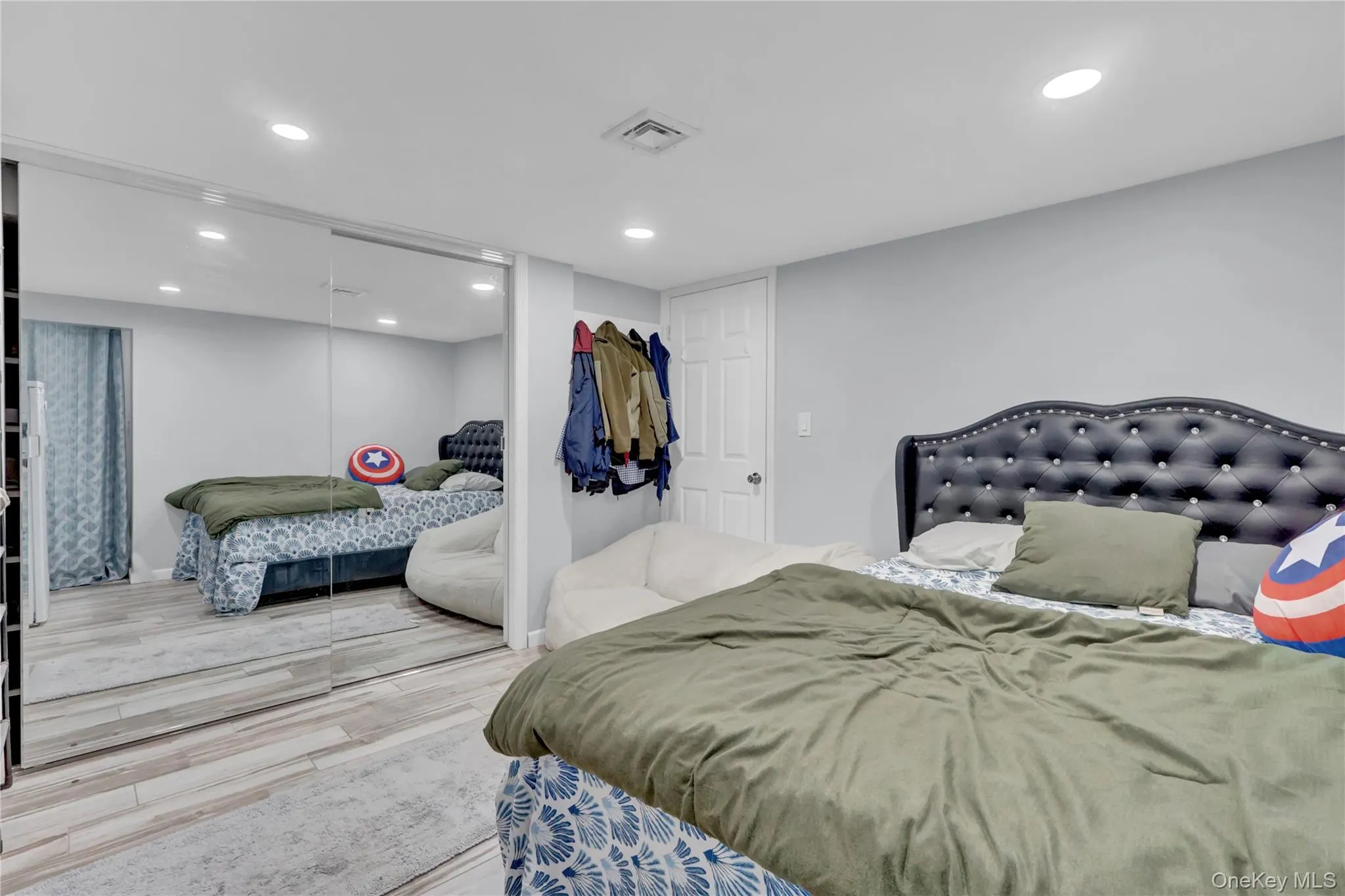 26 Hilbert Street, Hempstead, NY, 4 Bedrooms Bedrooms, 9 Rooms Rooms,4 BathroomsBathrooms,Residential Sale,For Rent,Hilbert,0,970880 26 Hilbert Street, Hempstead, NY, 4 Bedrooms Bedrooms, 9 Rooms Rooms,4 BathroomsBathrooms,Residential Sale,For Rent,Hilbert,0,970880